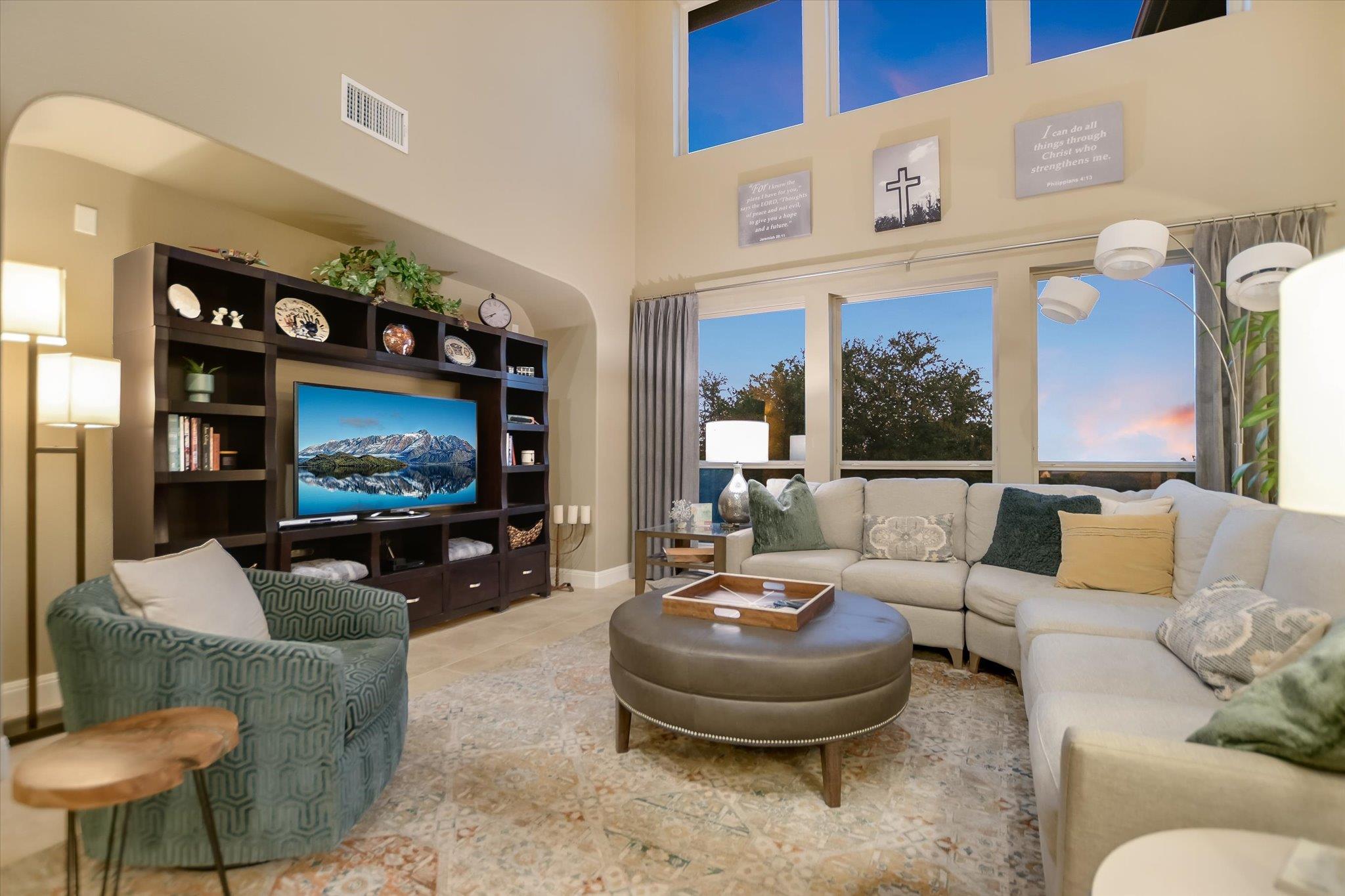 7733 Aria LOOP — photo 4