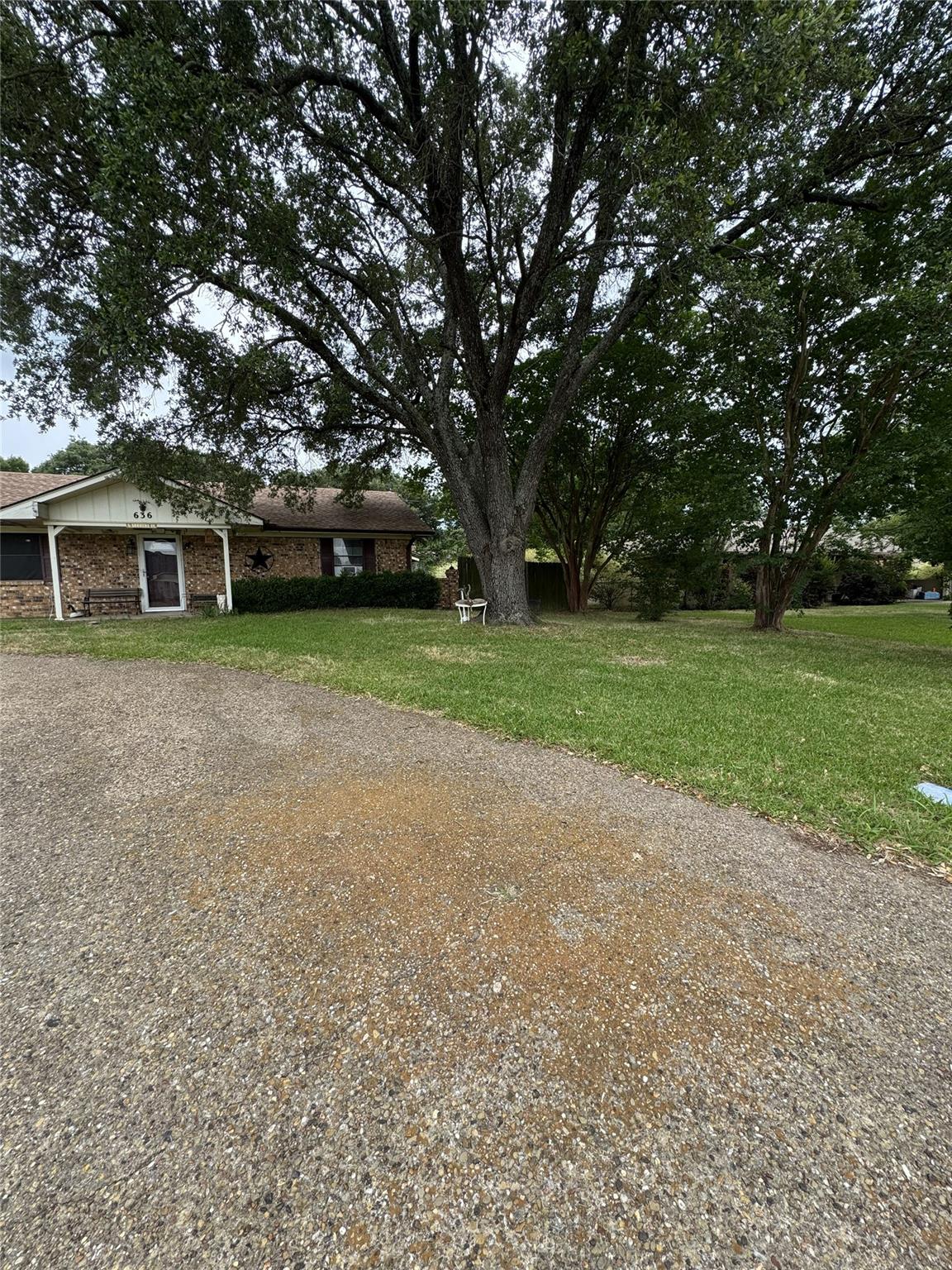 636 Kempner ST — photo 5