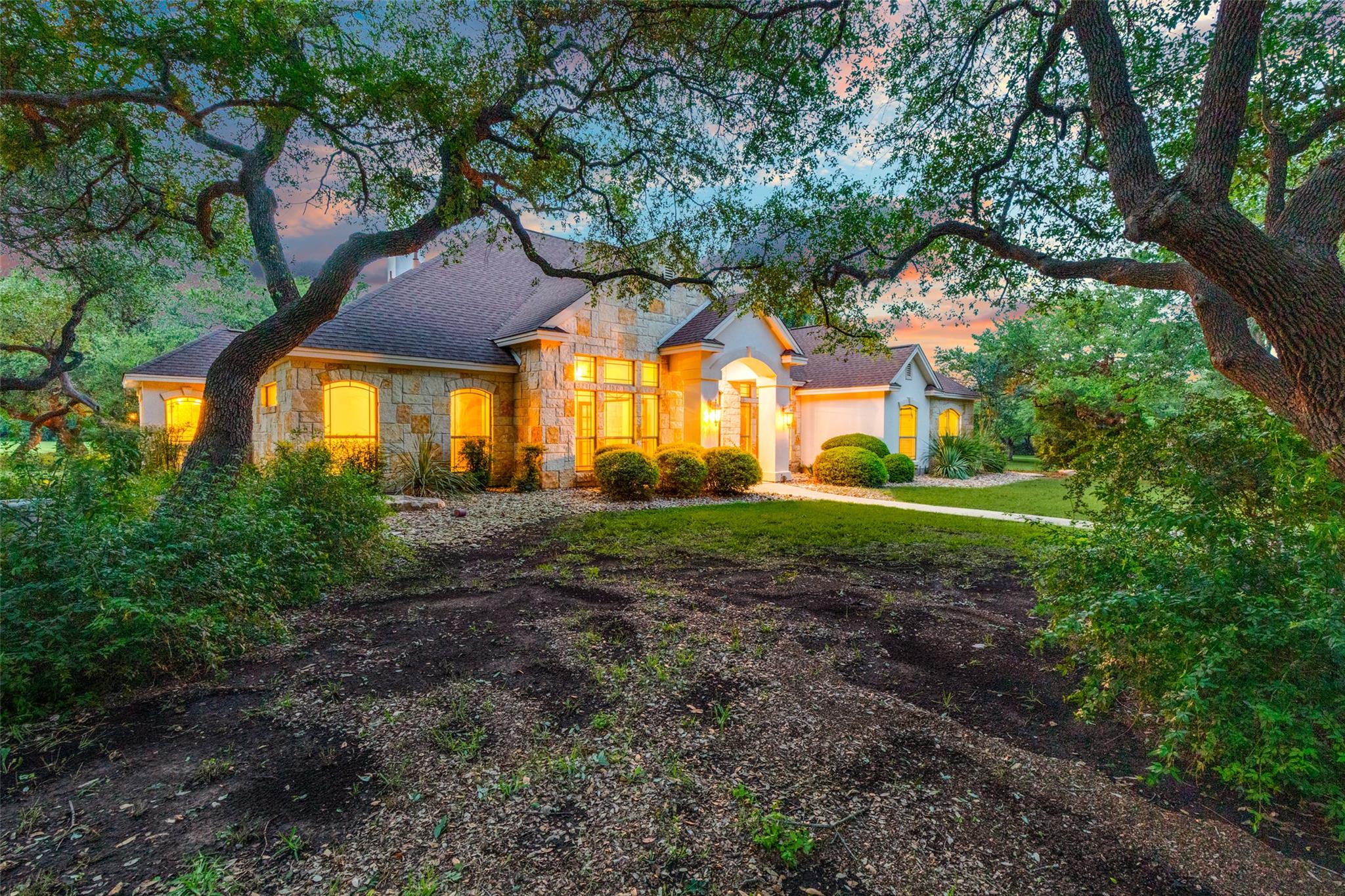 101 Copper Leaf CT — photo 3