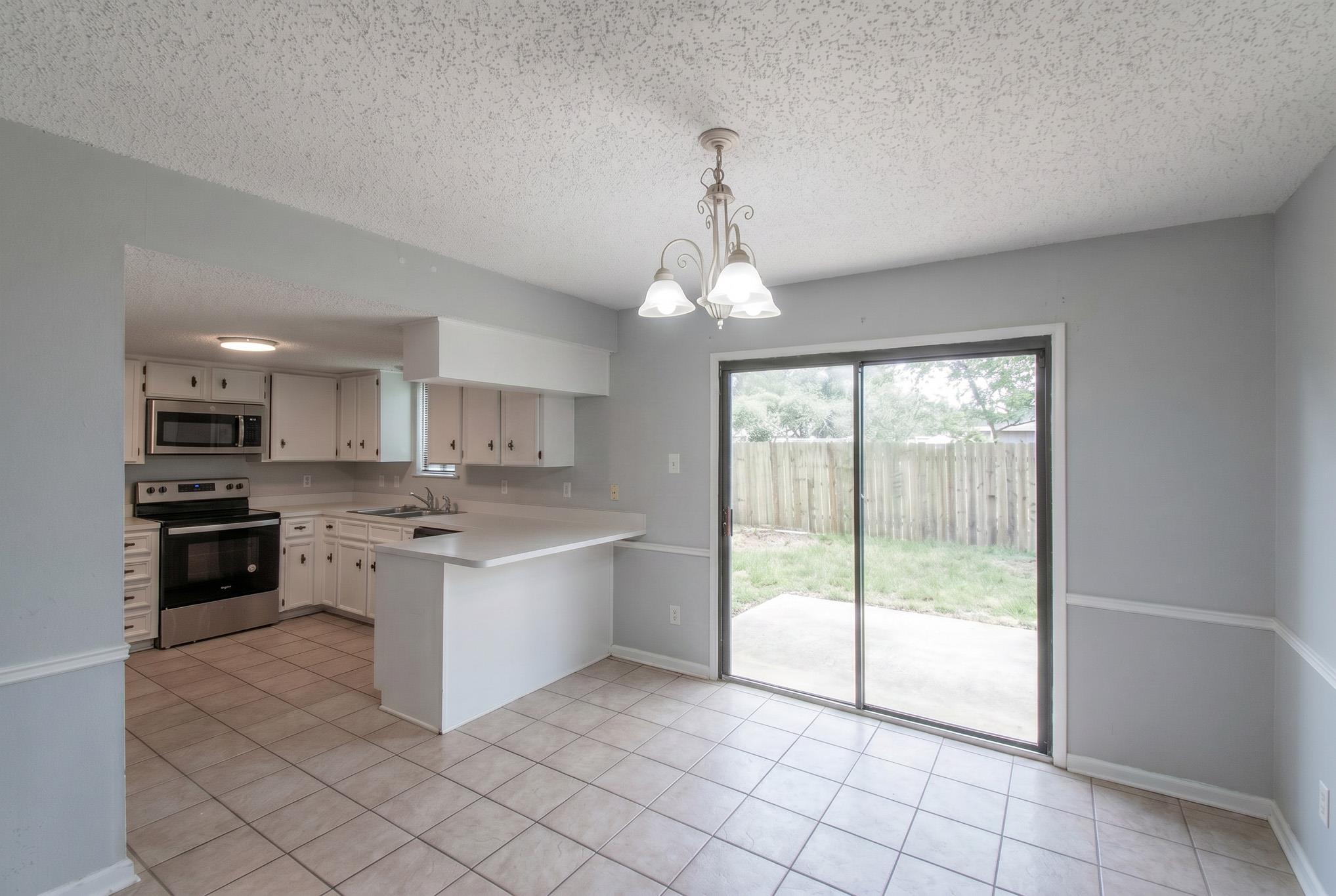 8517 Fathom CIR #B — photo 3