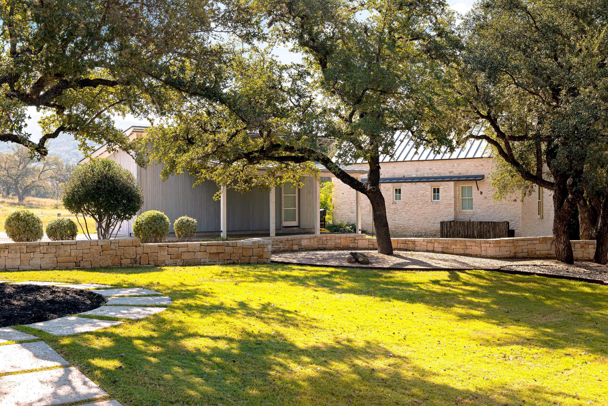 415 Frio Canon TRL — photo 4