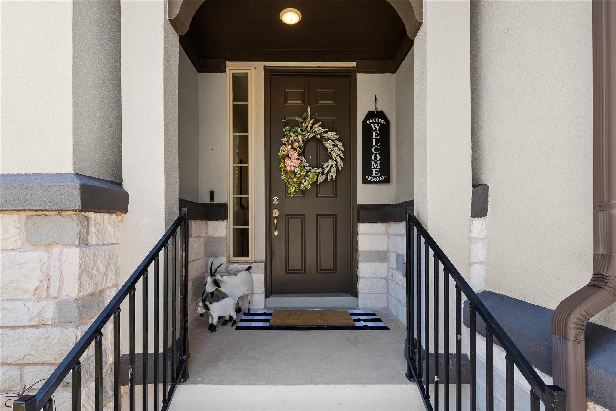 186 Adina DR — photo 4