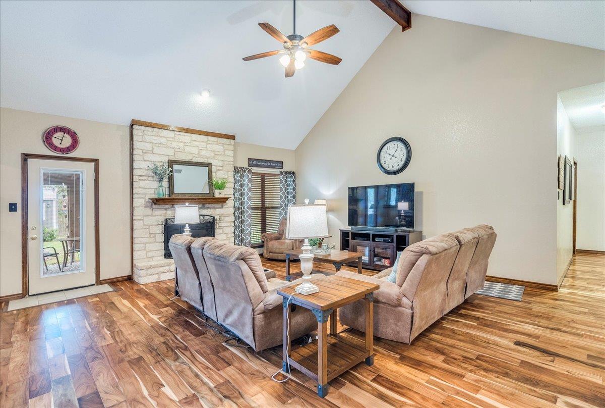 336 Primrose DR — photo 5
