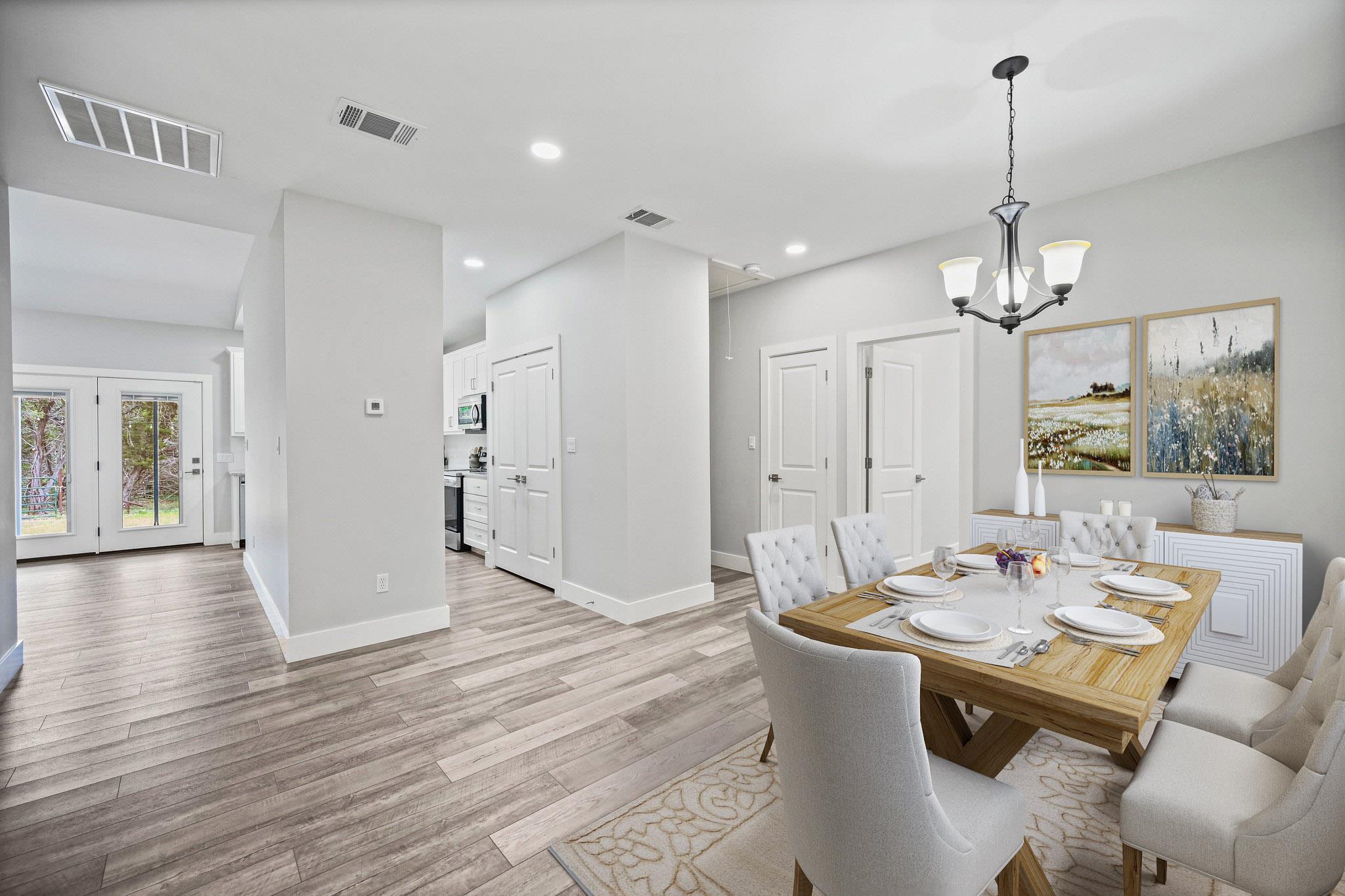 231 N Rainbow Ranch RD — photo 4