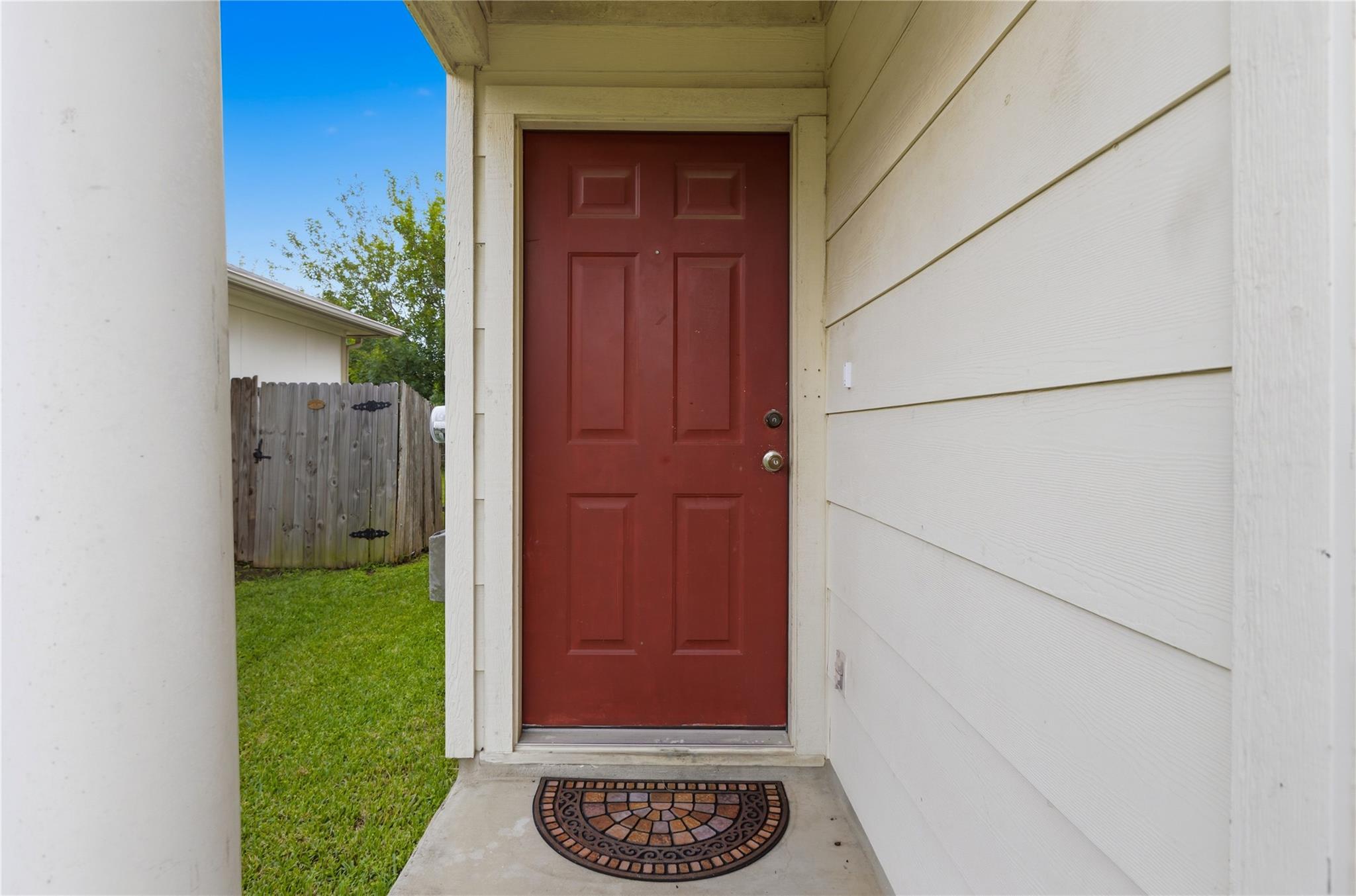 16112 Hamilton Point CIR — photo 3