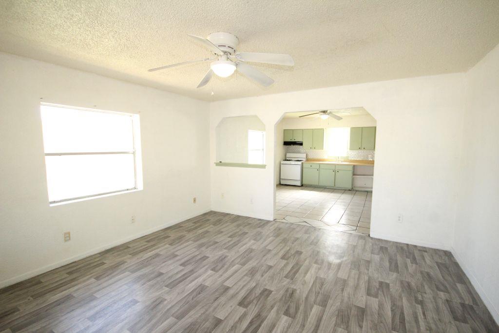 5204 Guadalupe ST — photo 5