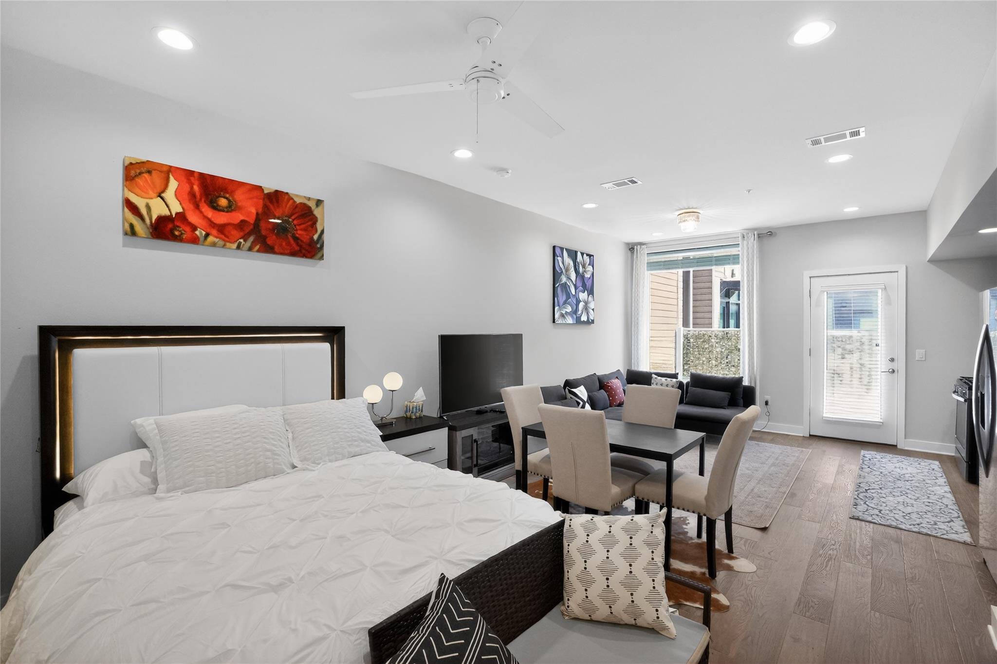 1800 4th ST #202 — photo 5