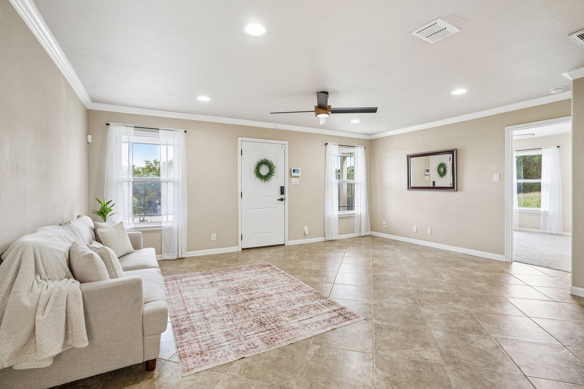 1427 Bonnyview DR — photo 5