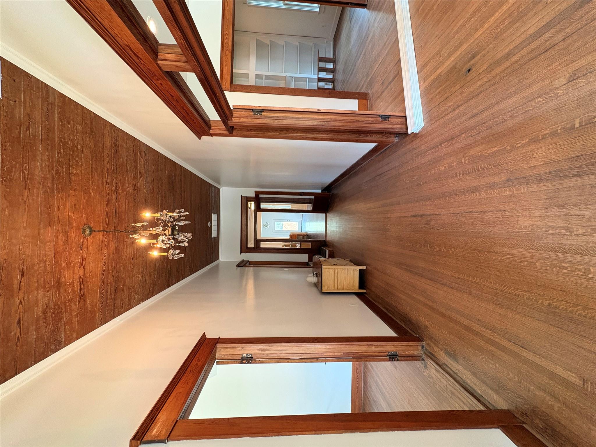 105 Cedar ST — photo 3