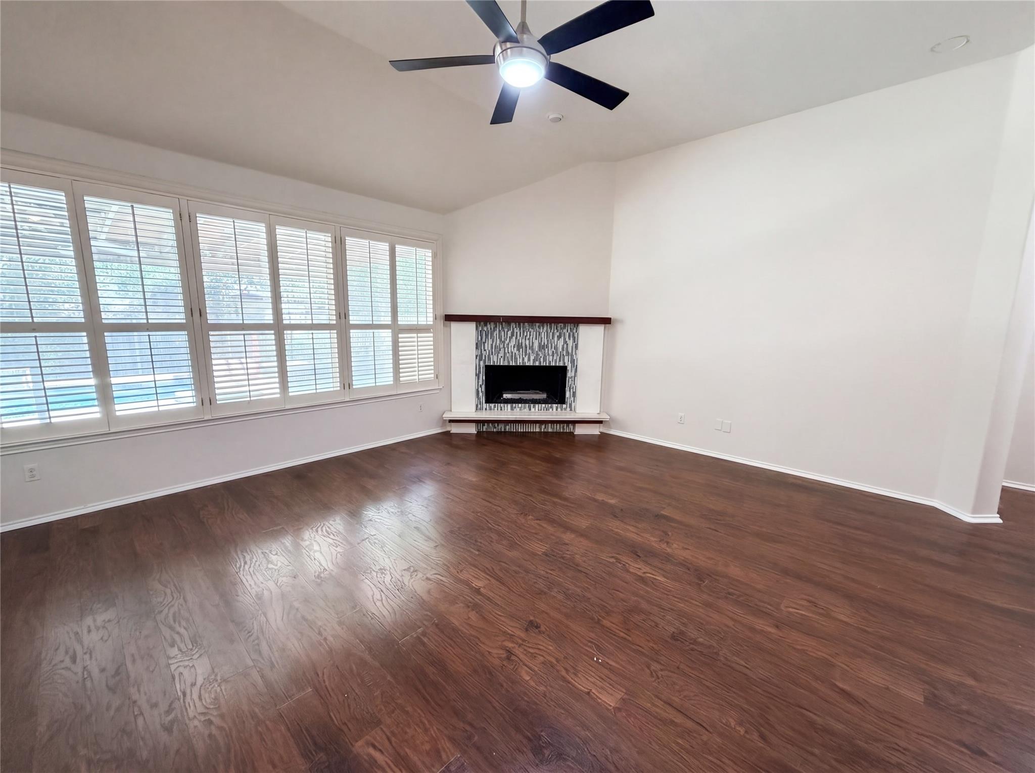 117 Brentwood DR — photo 3
