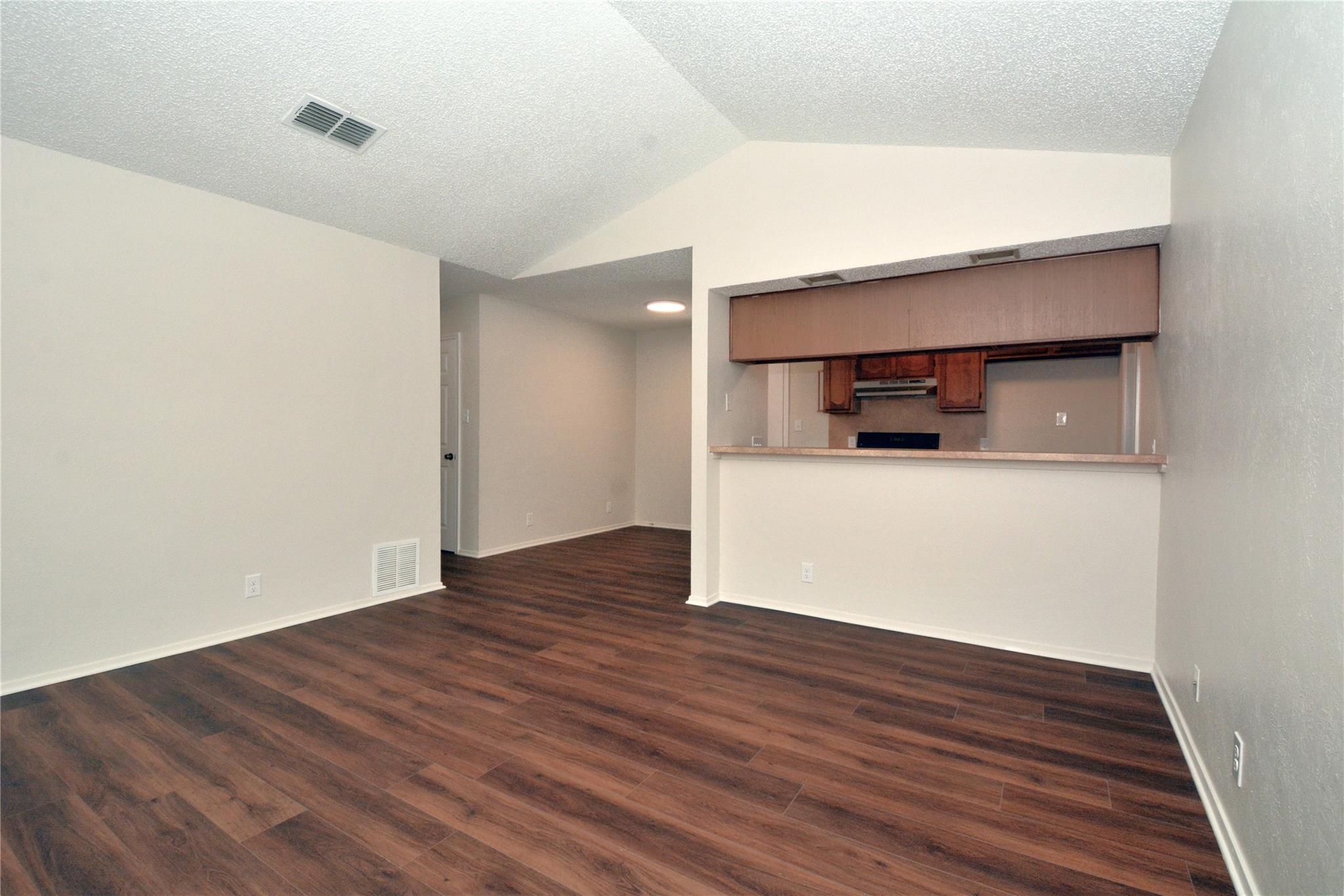 11314 Walnut Ridge DR #B — photo 4