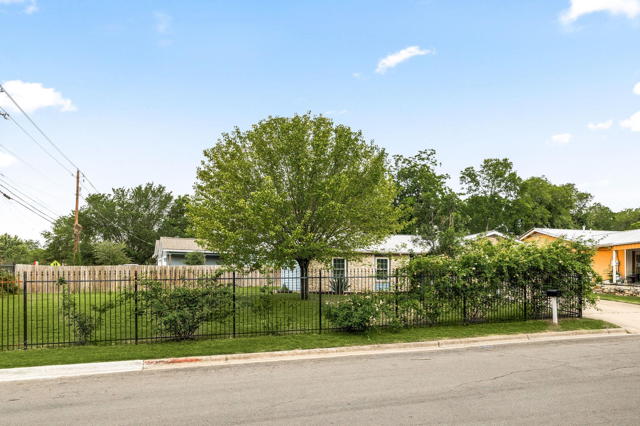 7802 Elderberry DR — photo 4