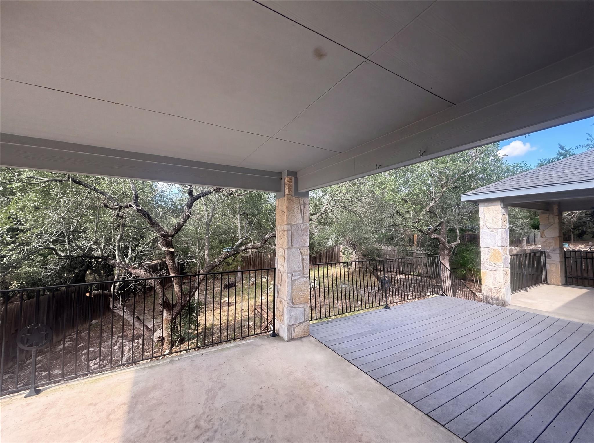 12 Birchwood CIR — photo 5