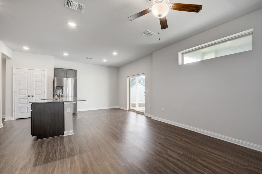 7800 Moody BND — photo 5