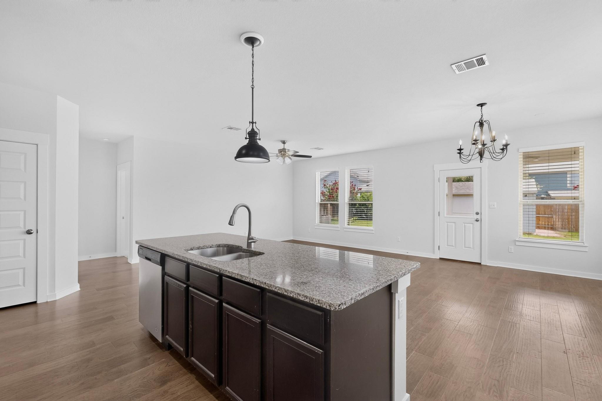 224 Trellis BLVD — photo 5