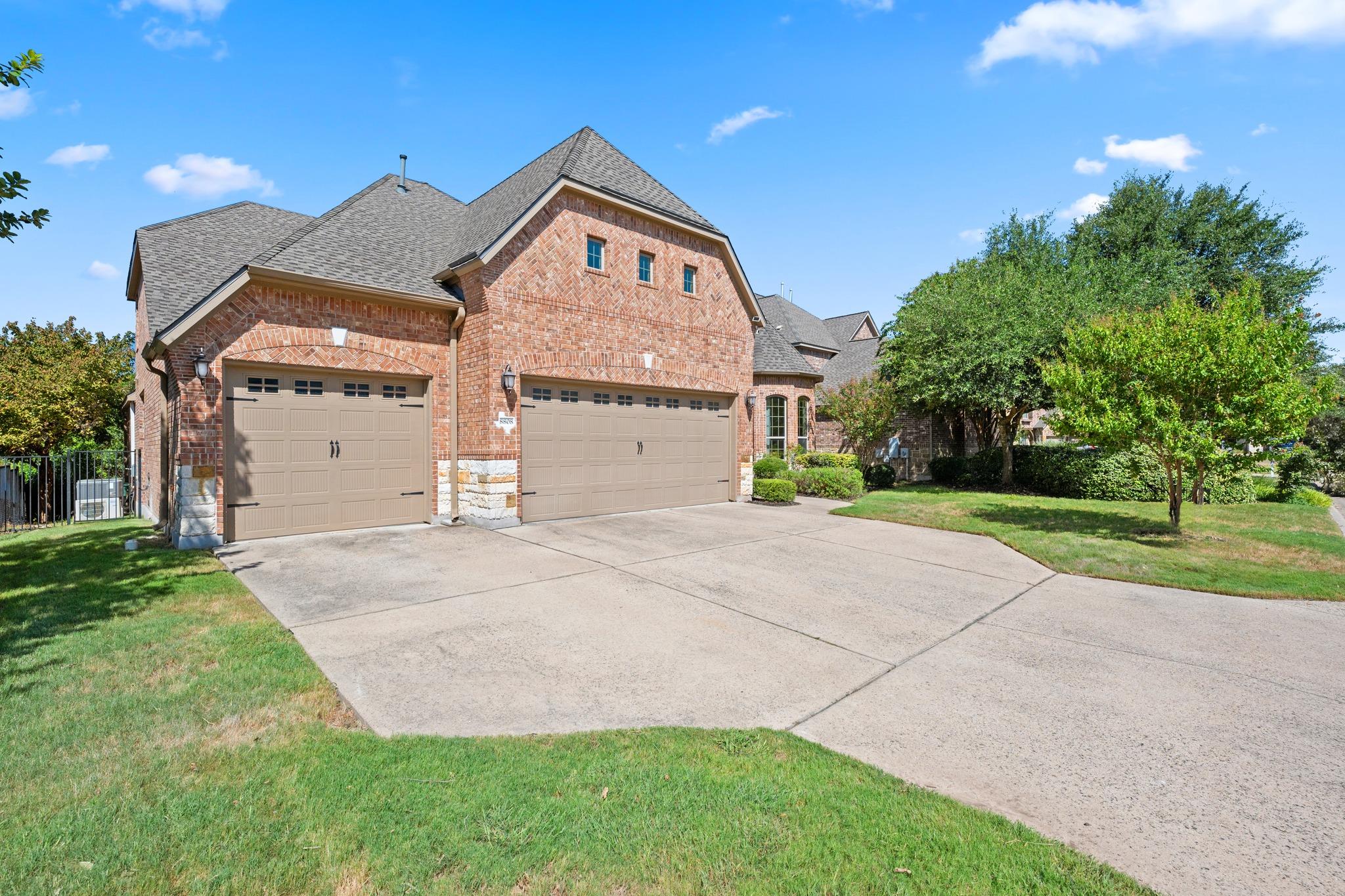 8808 Flycatcher CT — photo 3