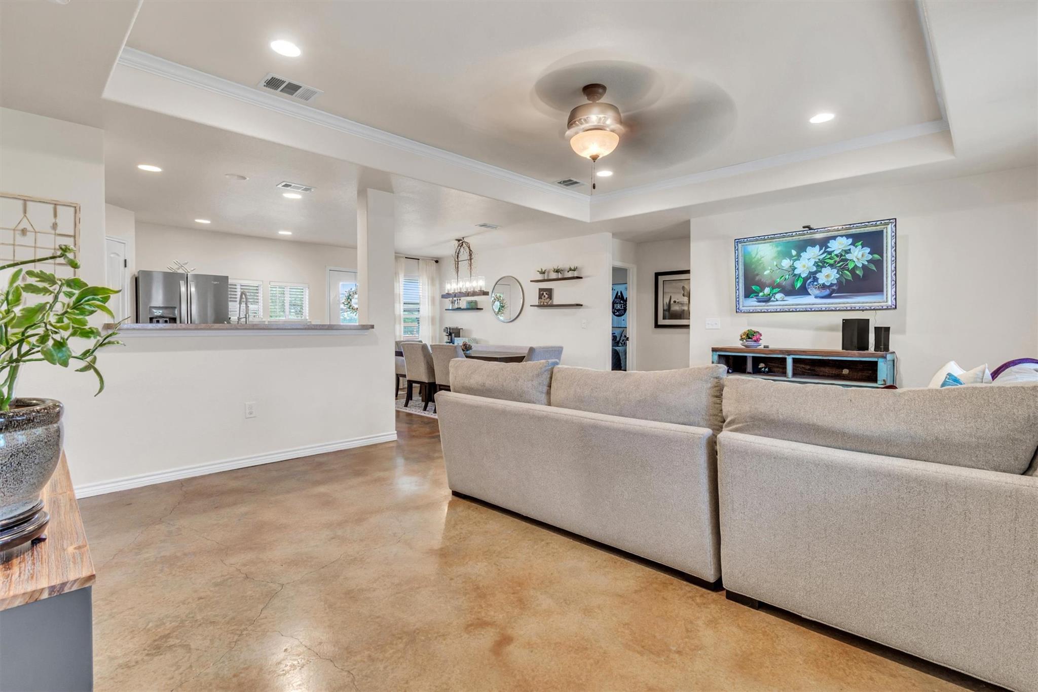 110 Tanner CT — photo 4