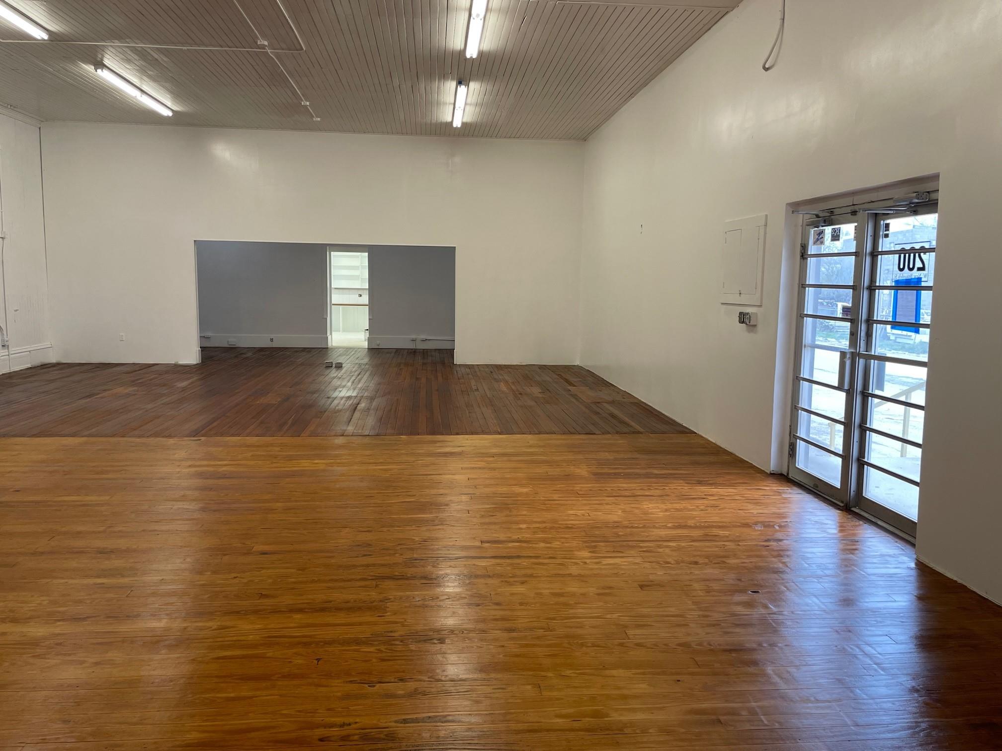 200 New Braunfels ST — photo 4