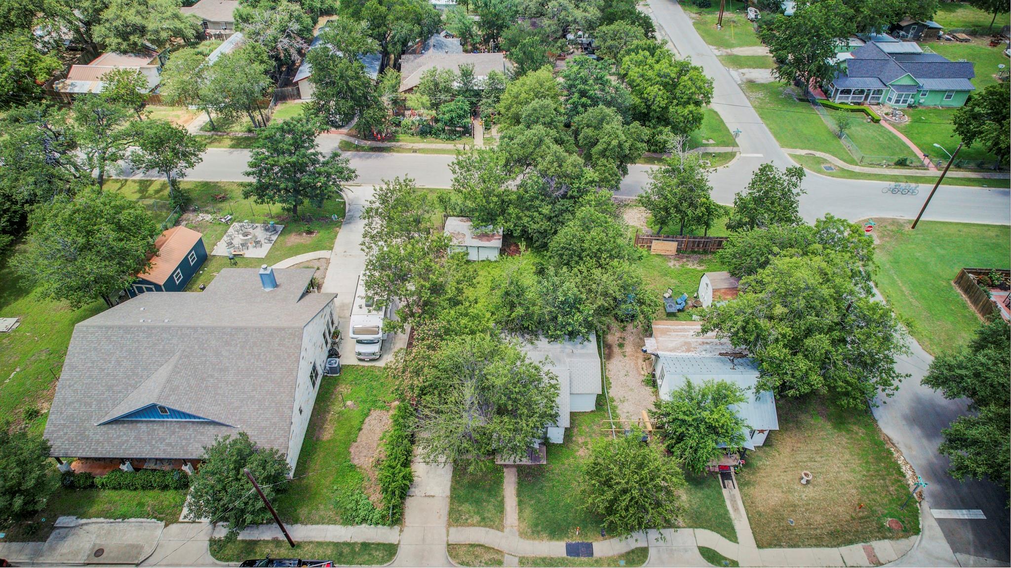 308 Austin Ave — photo 4