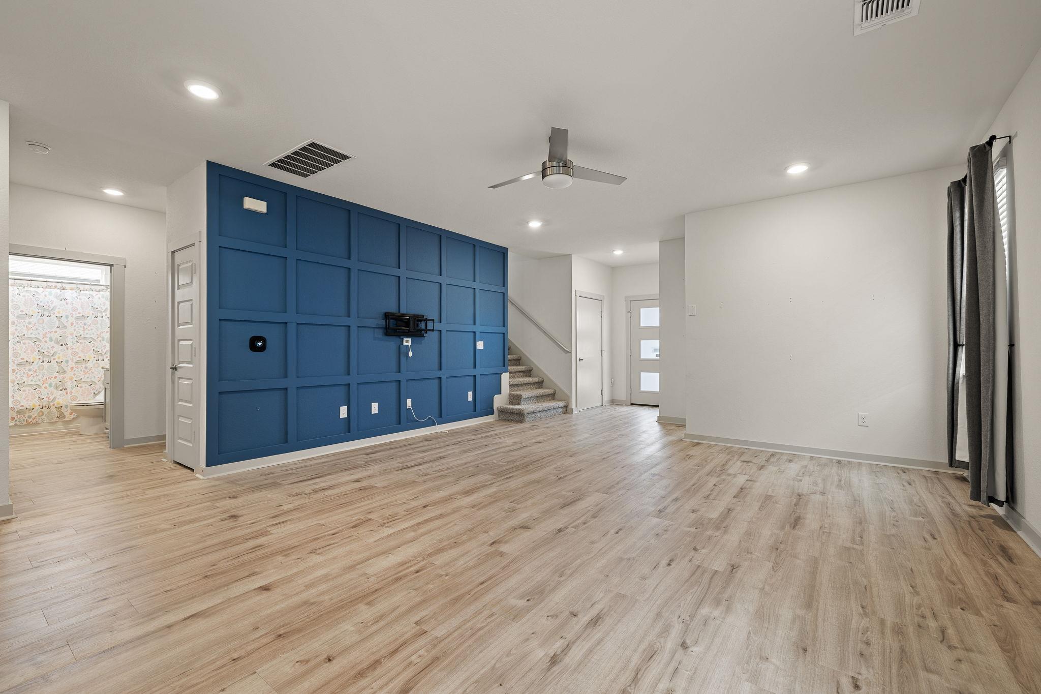10716 Fulton Ave — photo 4