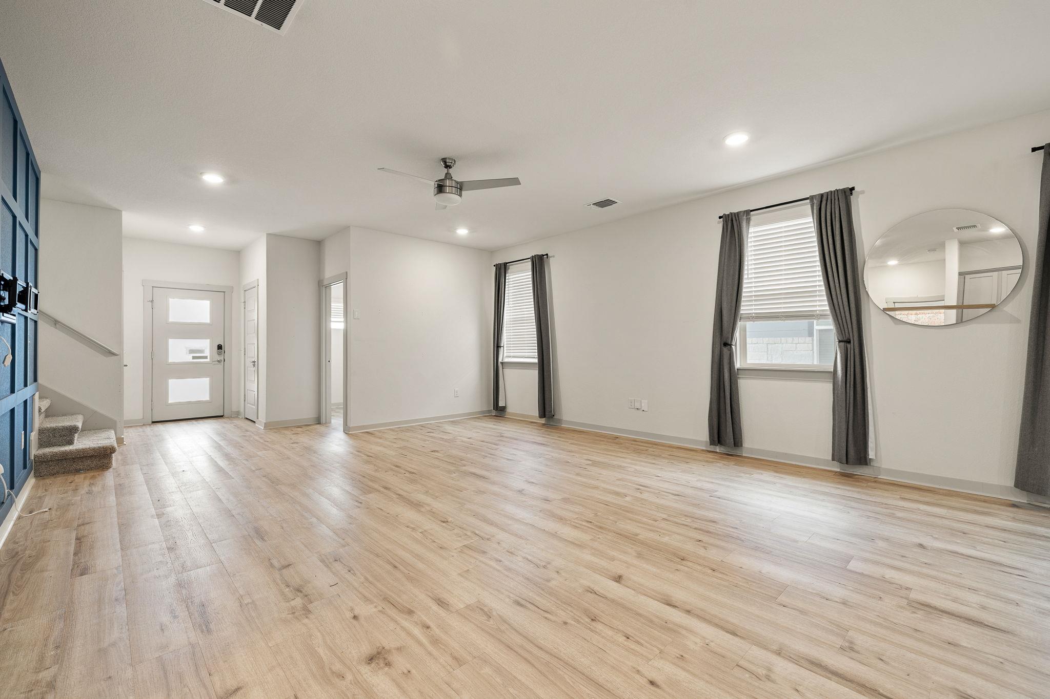 10716 Fulton Ave — photo 5