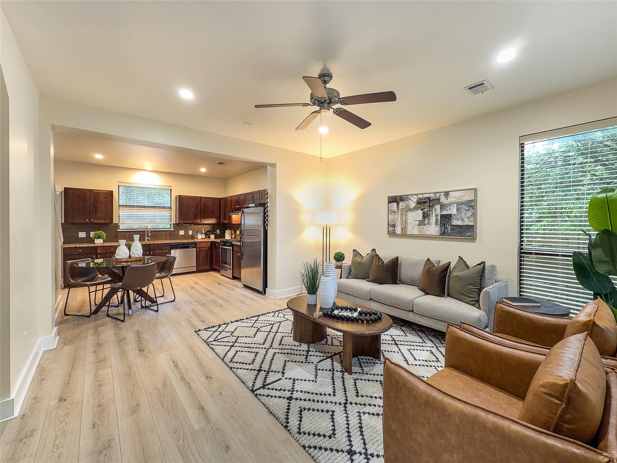 4120 Valley View RD #B — photo 3