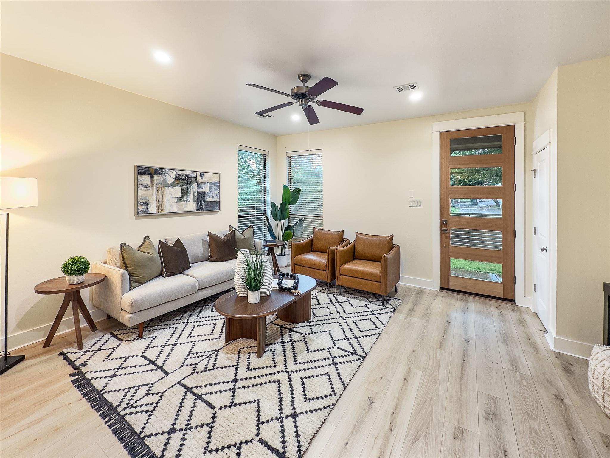 4120 Valley View RD #B — photo 4