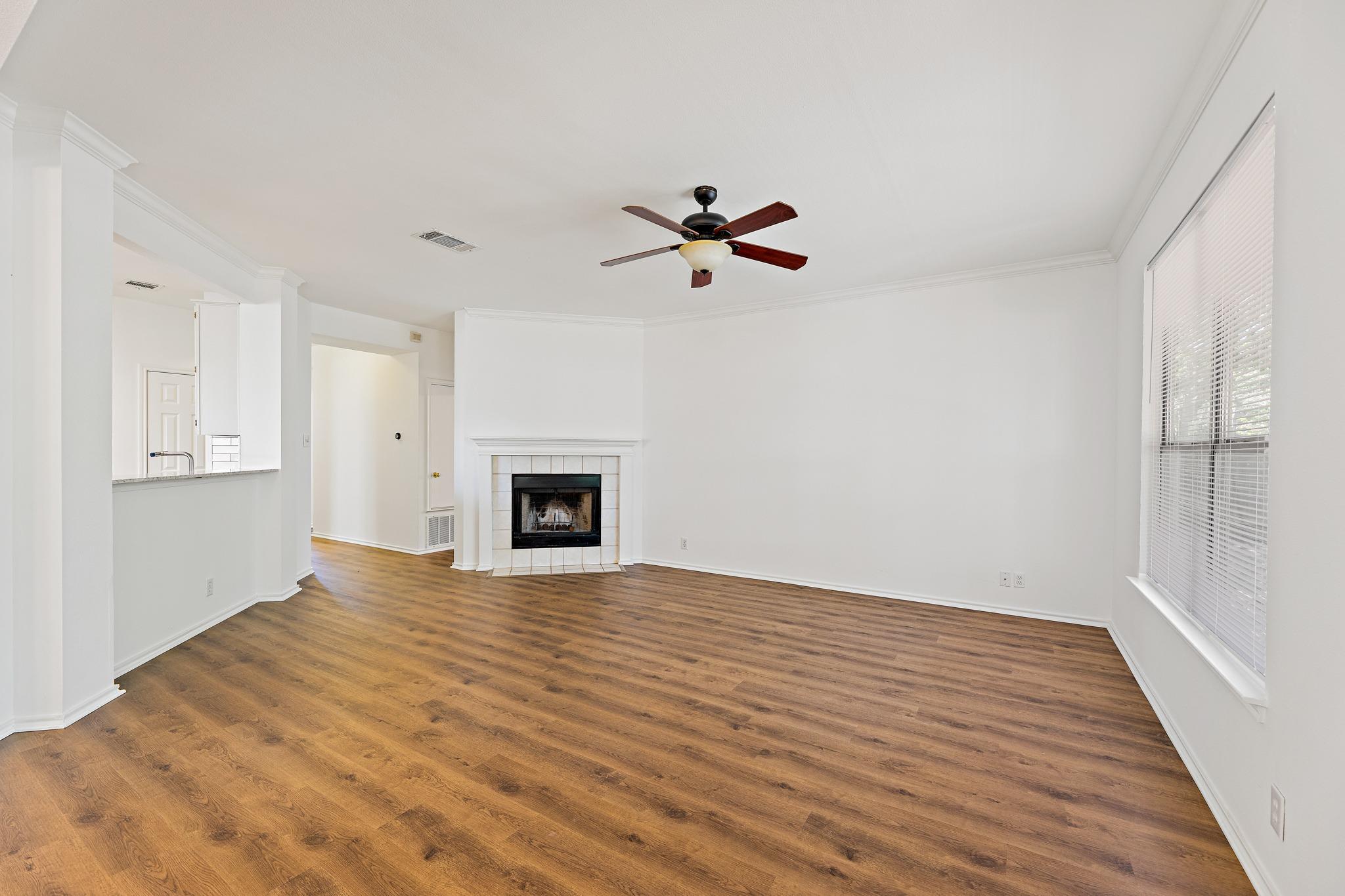 1605 Azalea DR — photo 5