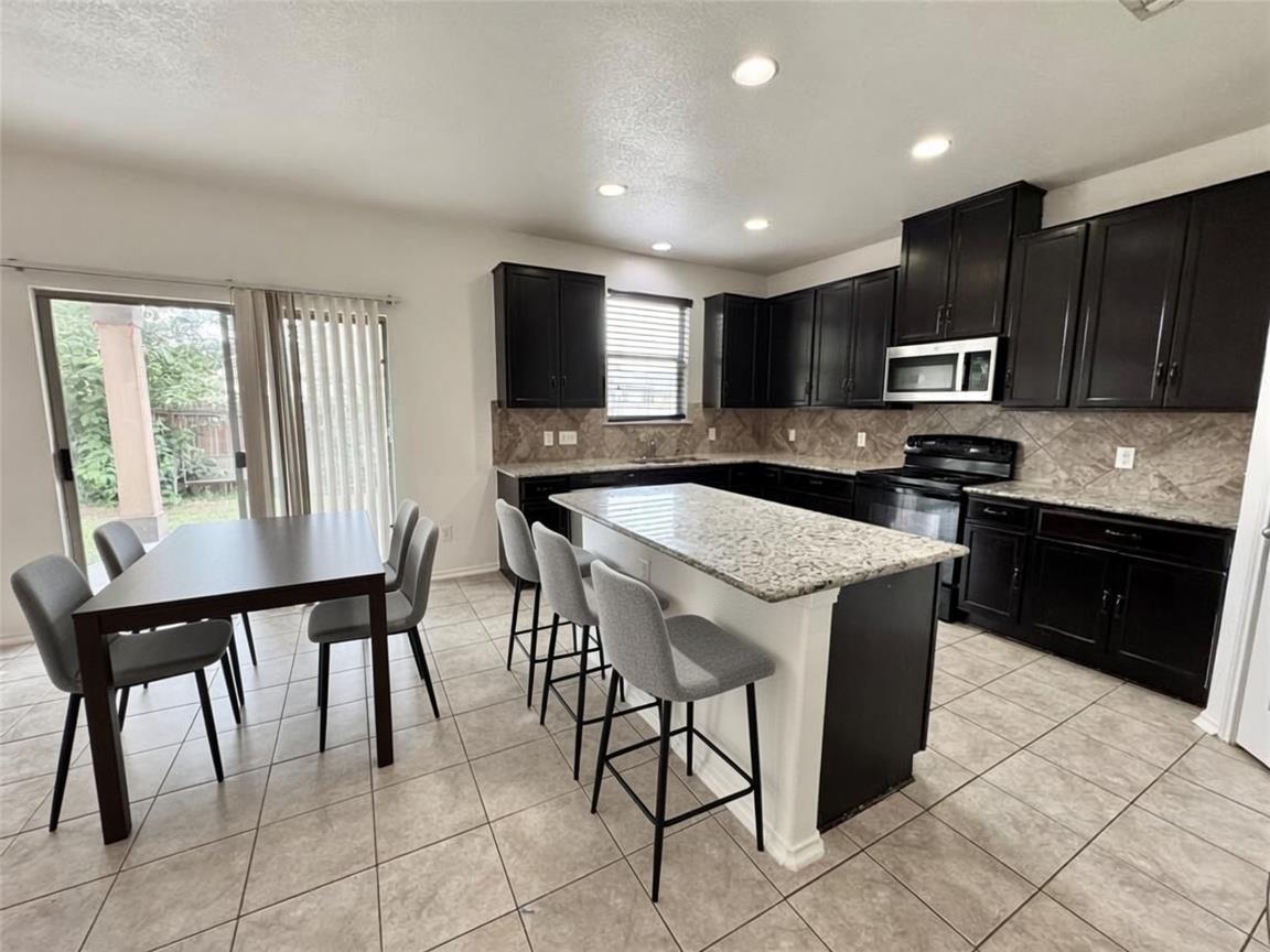 14509 Lake Victor DR — photo 5