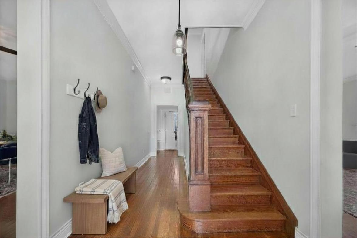 1104 Liberty Ave — photo 3