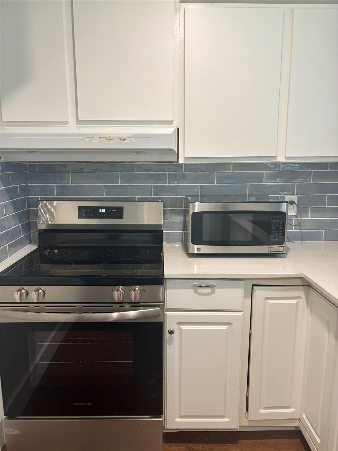1115 Haynes ST — photo 3