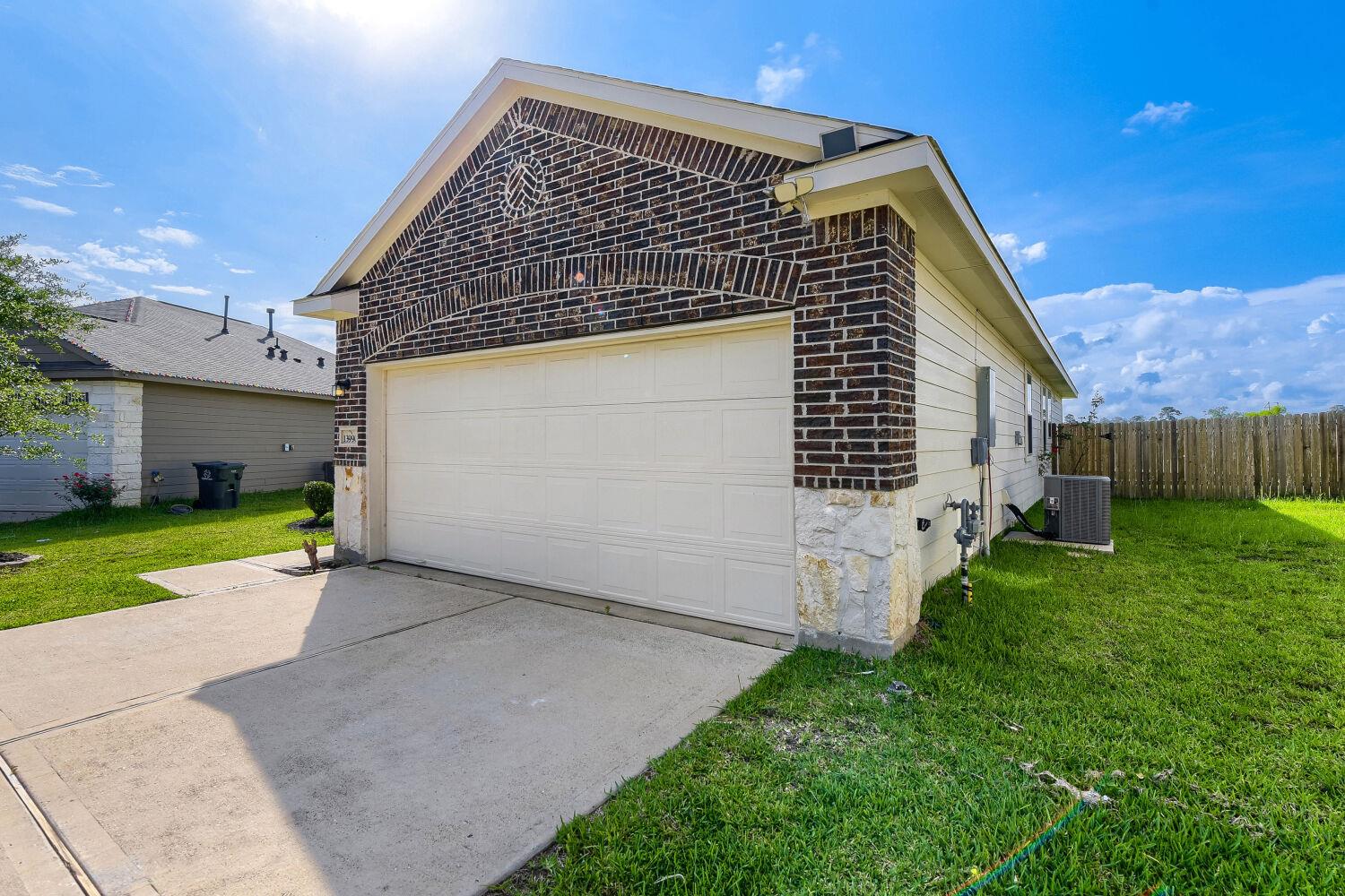 13990 Katlin RD — photo 3