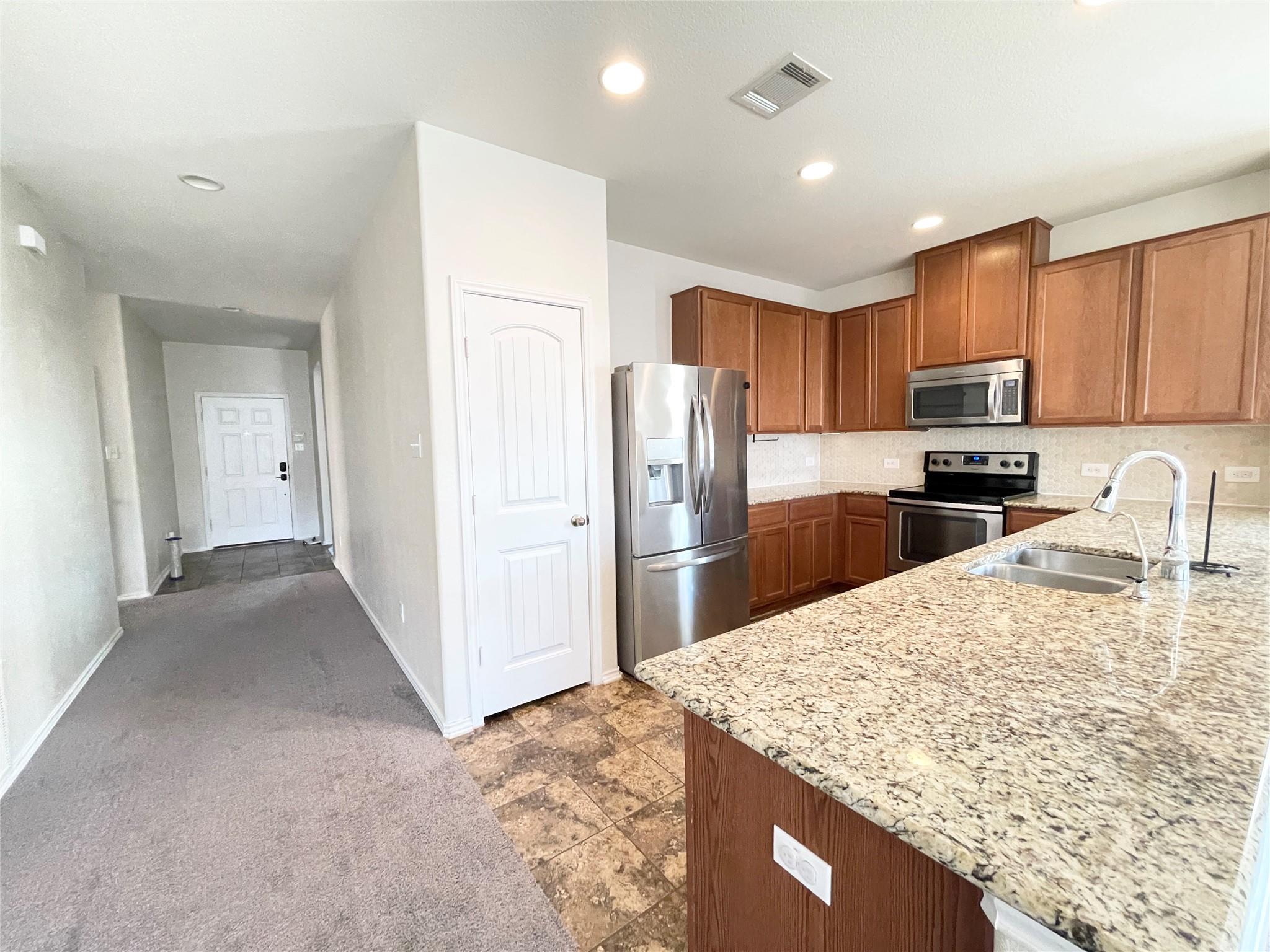 213 Connor Elkins DR — photo 5