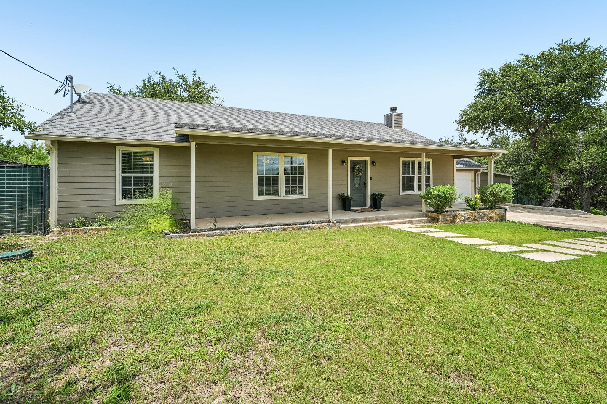 141 Arnold DR — photo 4