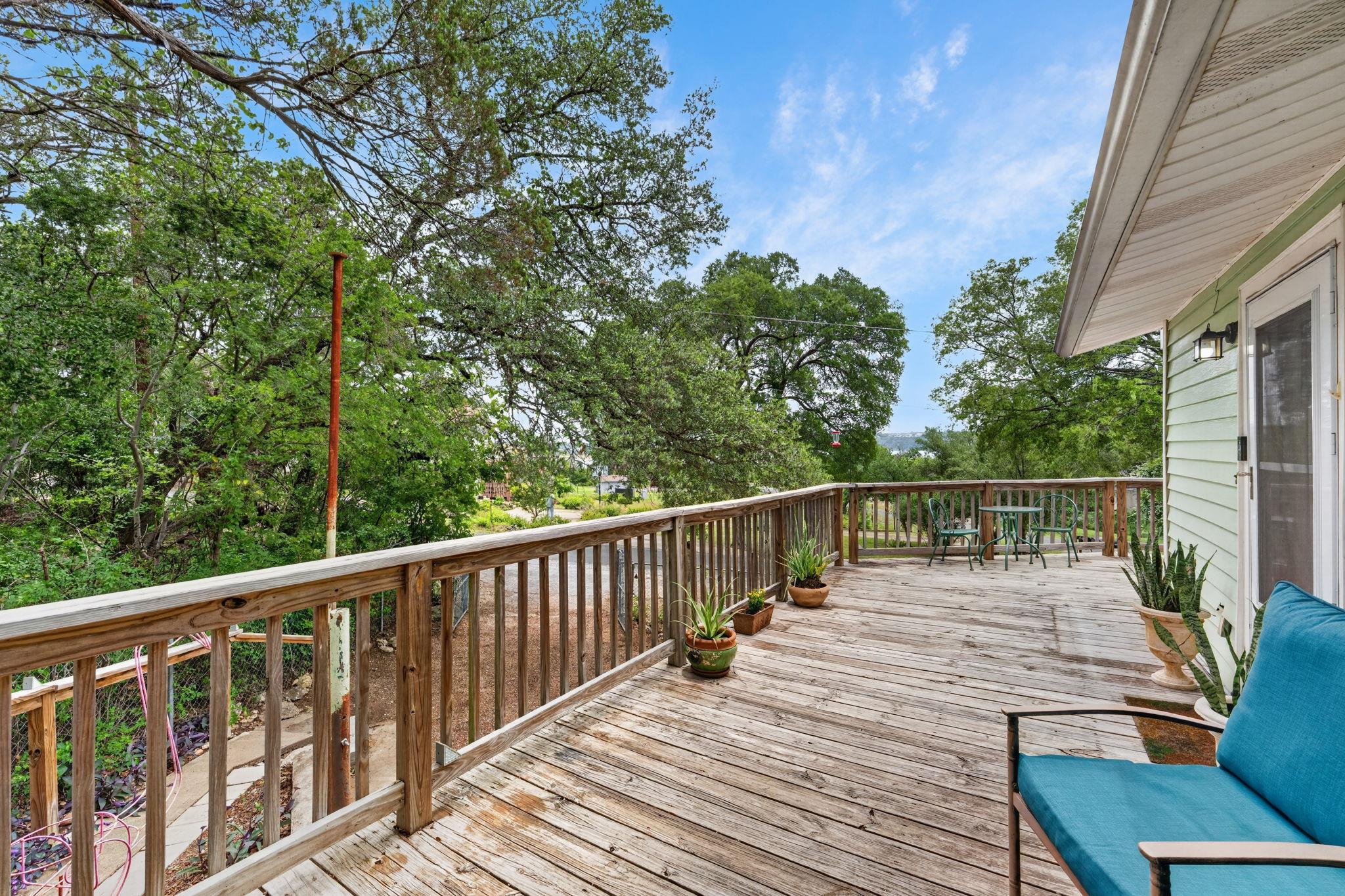 1016 Windy Shores LOOP — photo 4