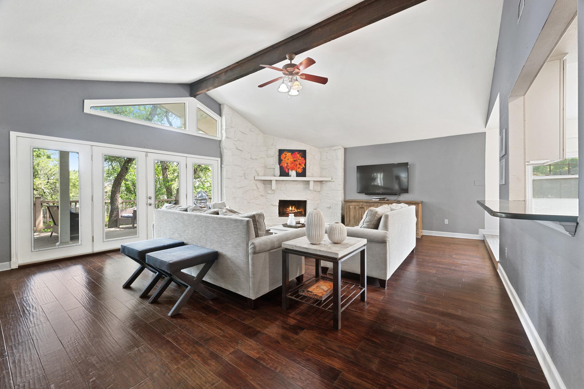 1211 Falcon Ledge DR — photo 5