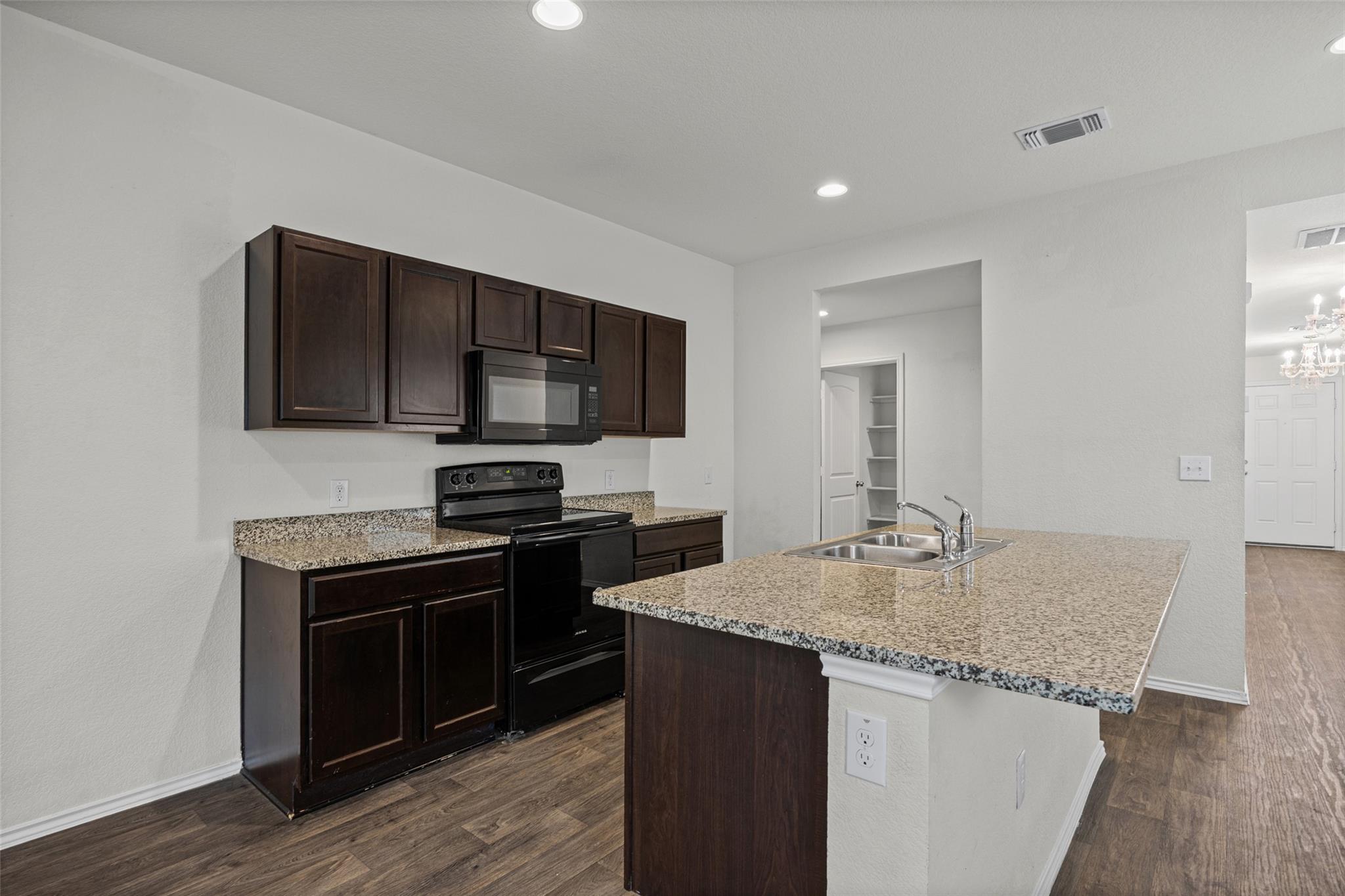 12102 Arkose ST — photo 5