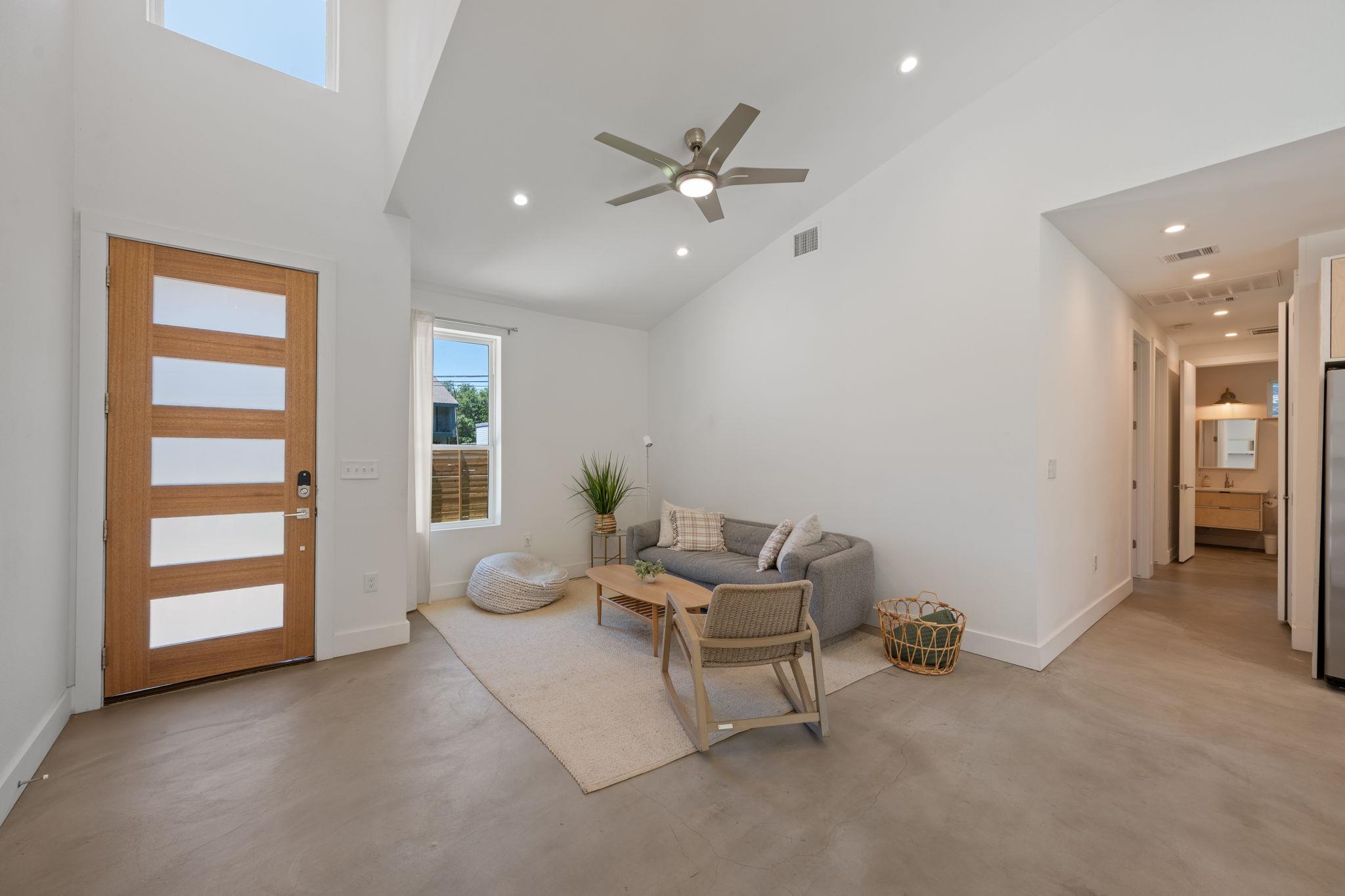508 Capitol DR #1 — photo 4