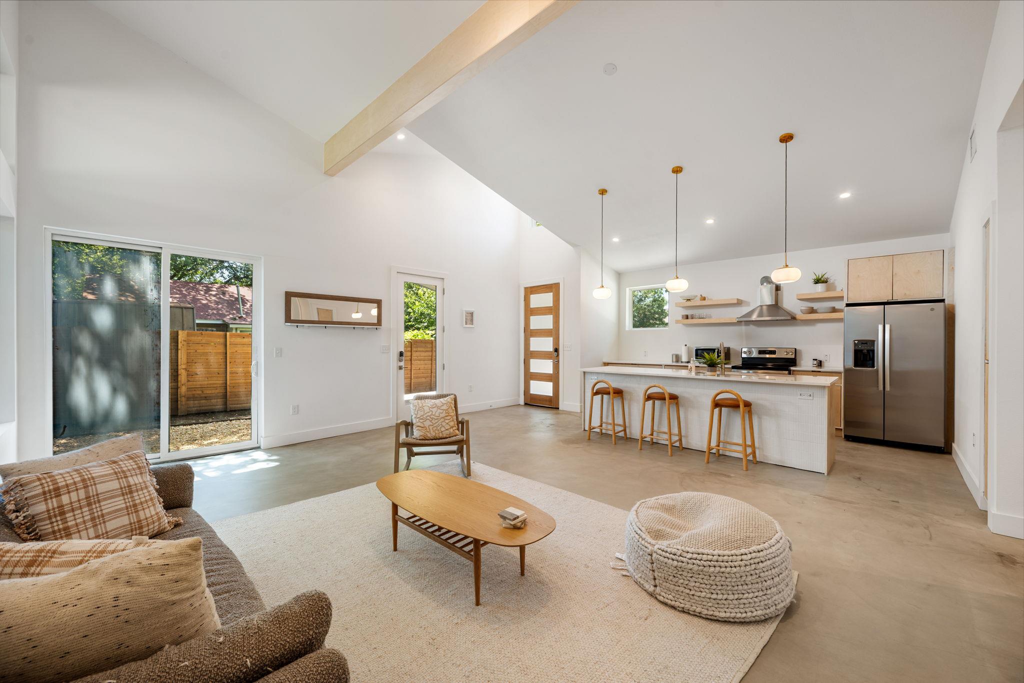 508 Capitol DR #2 — photo 5
