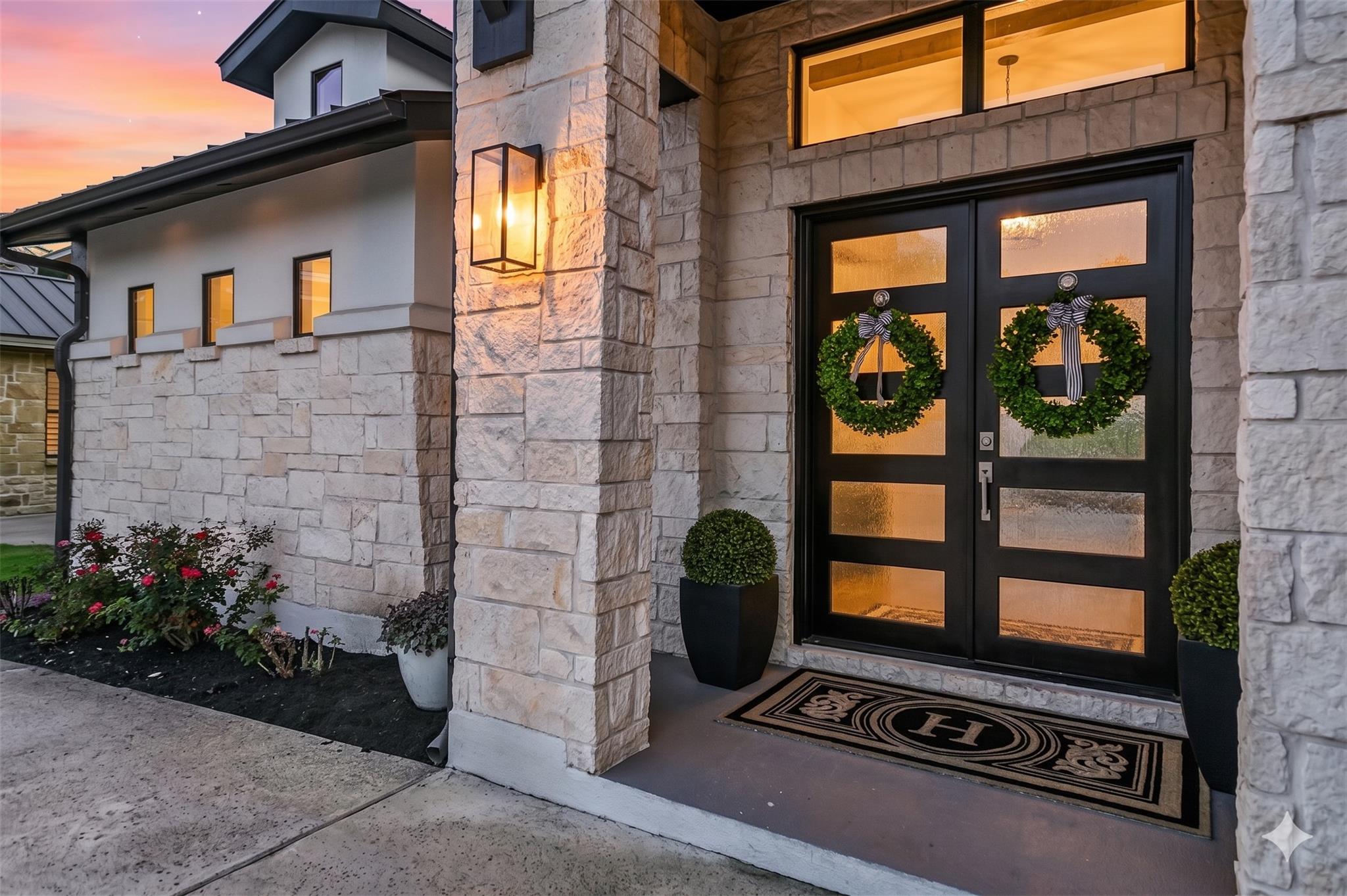 810 Crestone Stream DR — photo 5