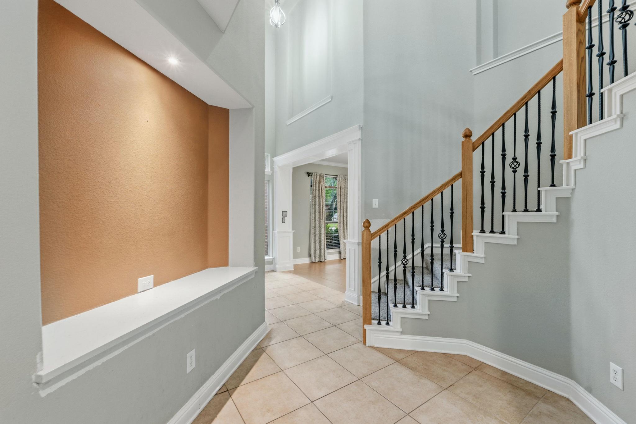 1239 Pine Forest CIR — photo 4