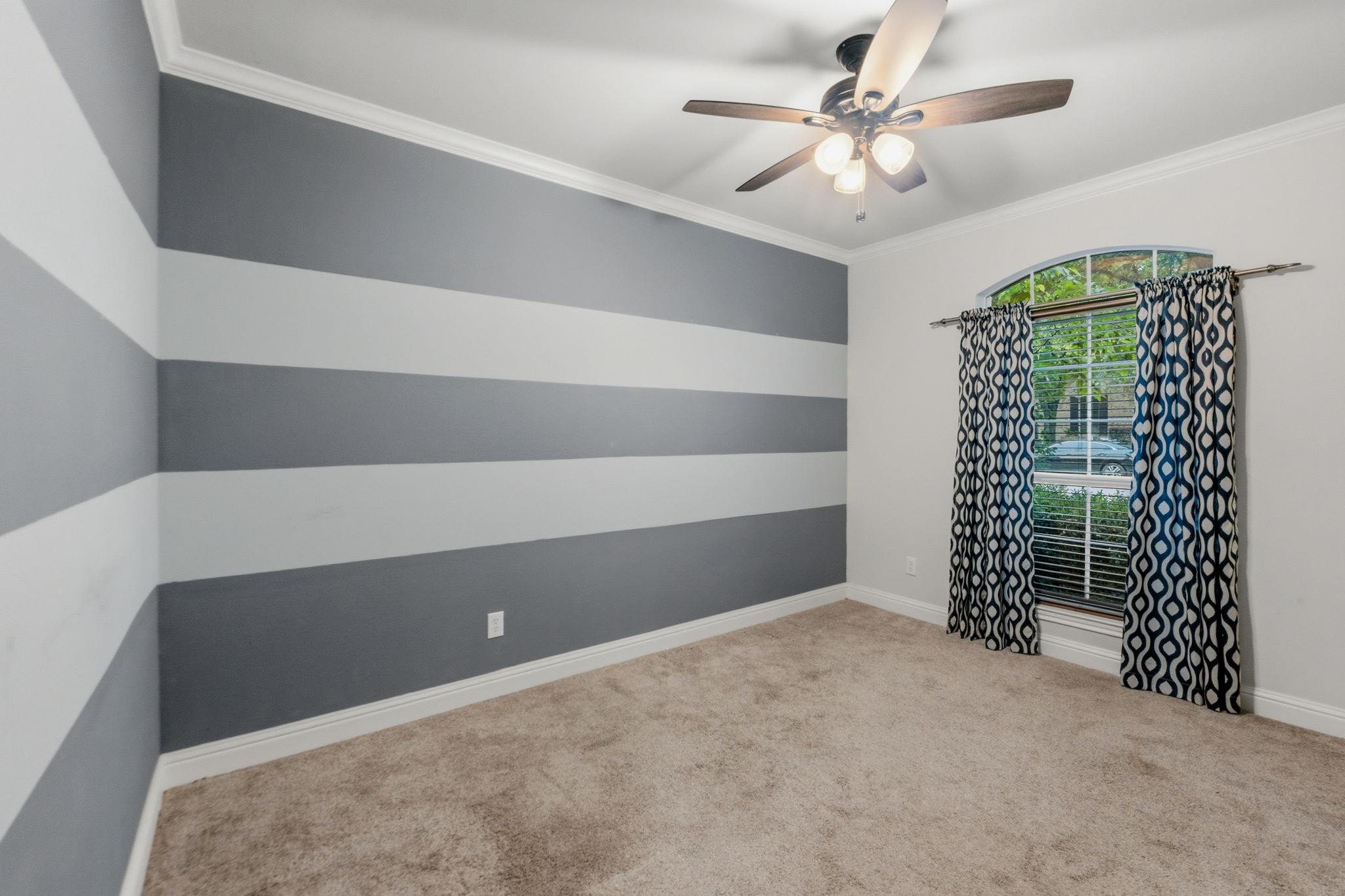 1239 Pine Forest CIR — photo 5