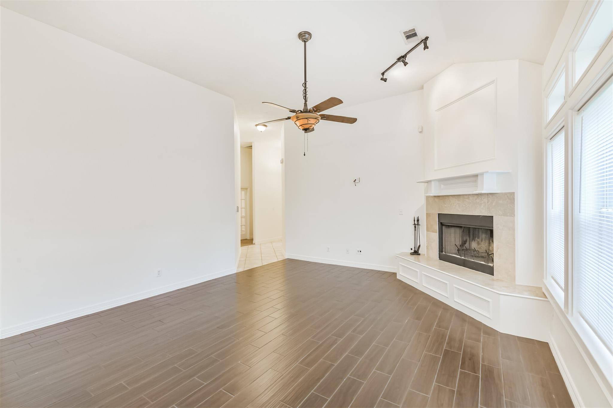 13118 Lazy LN — photo 5