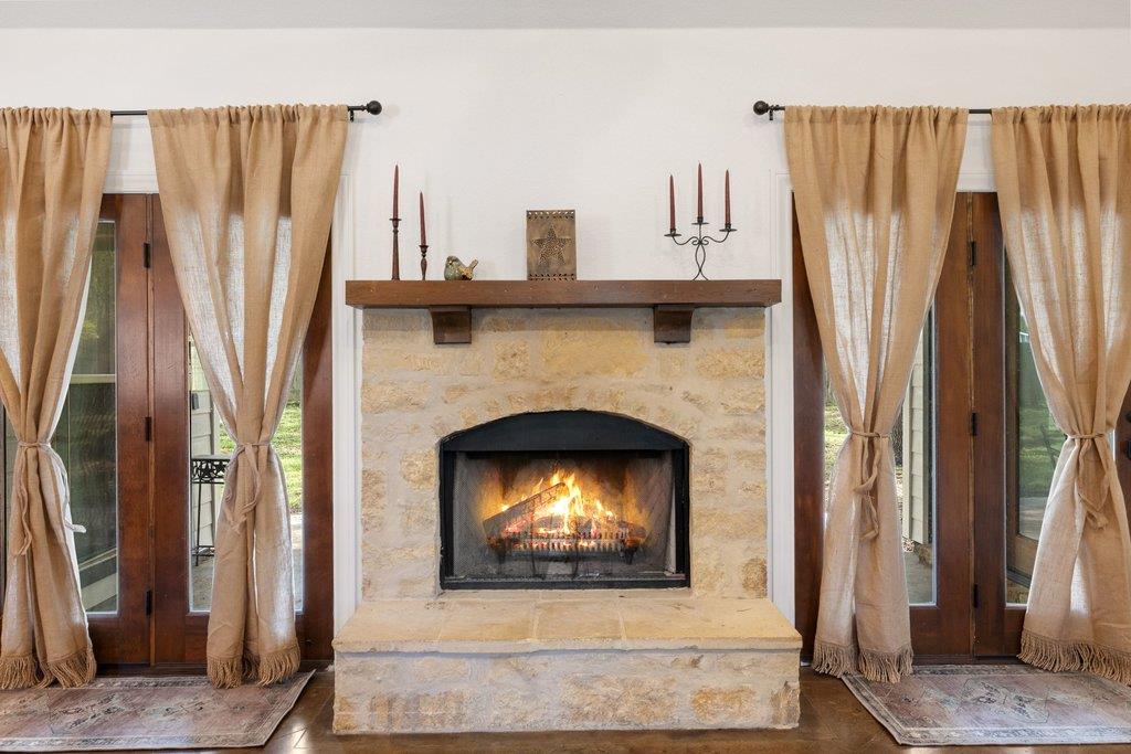 101 Winding Oak DR — photo 5