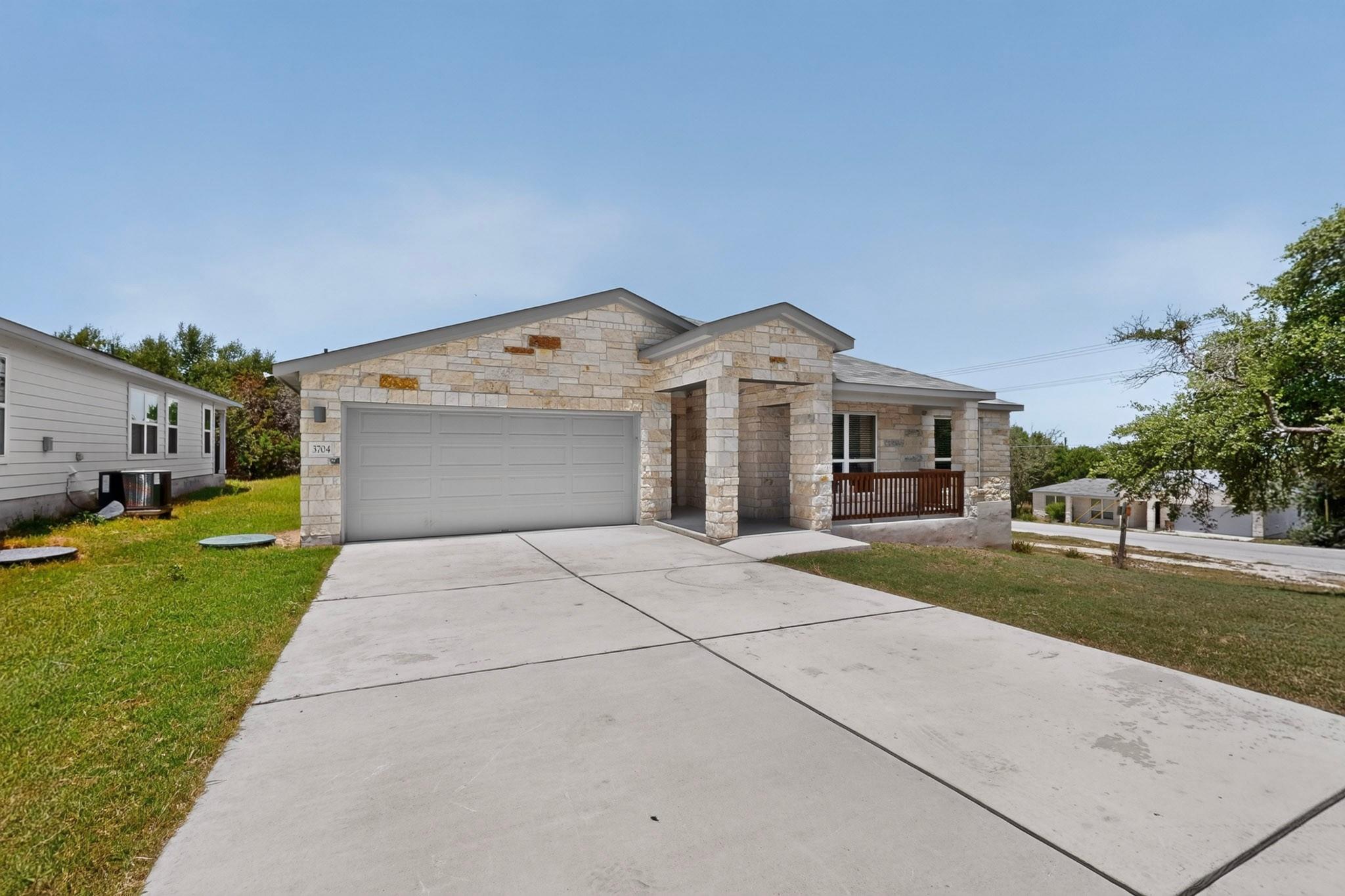 3704 Allegiance Ave — photo 3