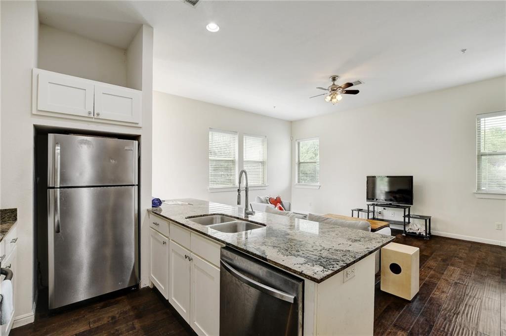 2708 San Pedro ST #301 — photo 4