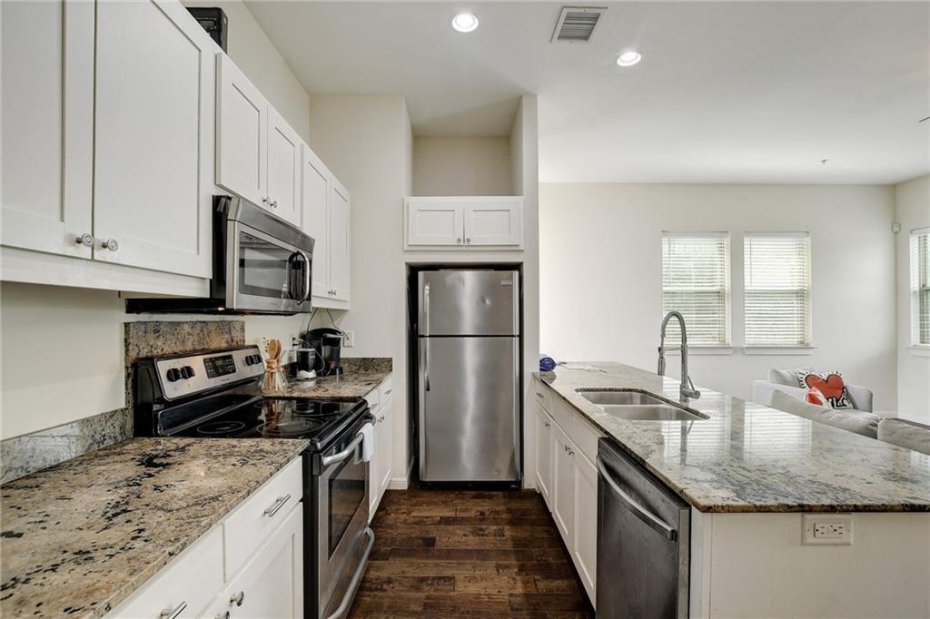2708 San Pedro ST #301 — photo 5