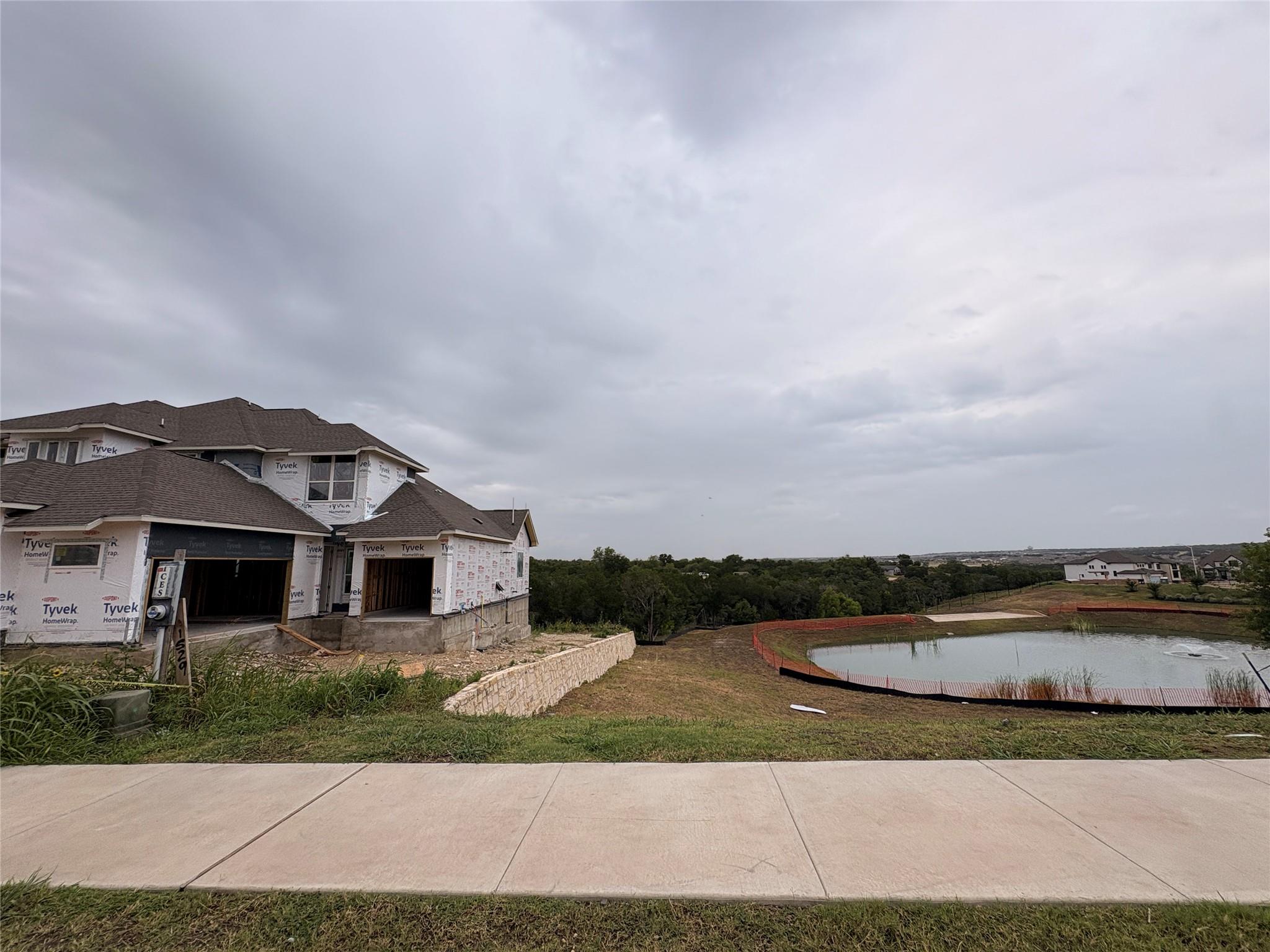 1529 Jolie Rose BND — photo 3