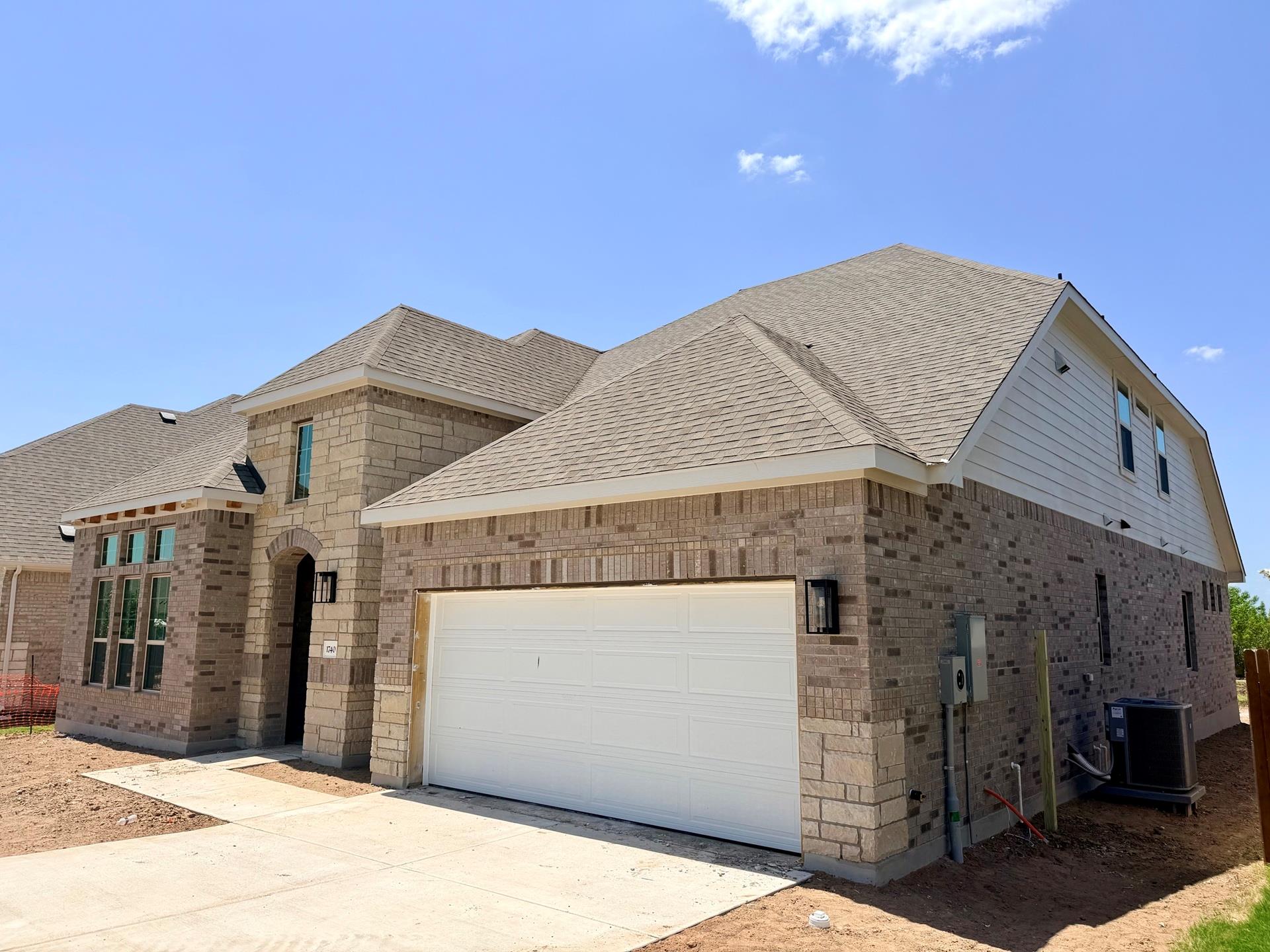 1740 Scenic Heights LN — photo 3