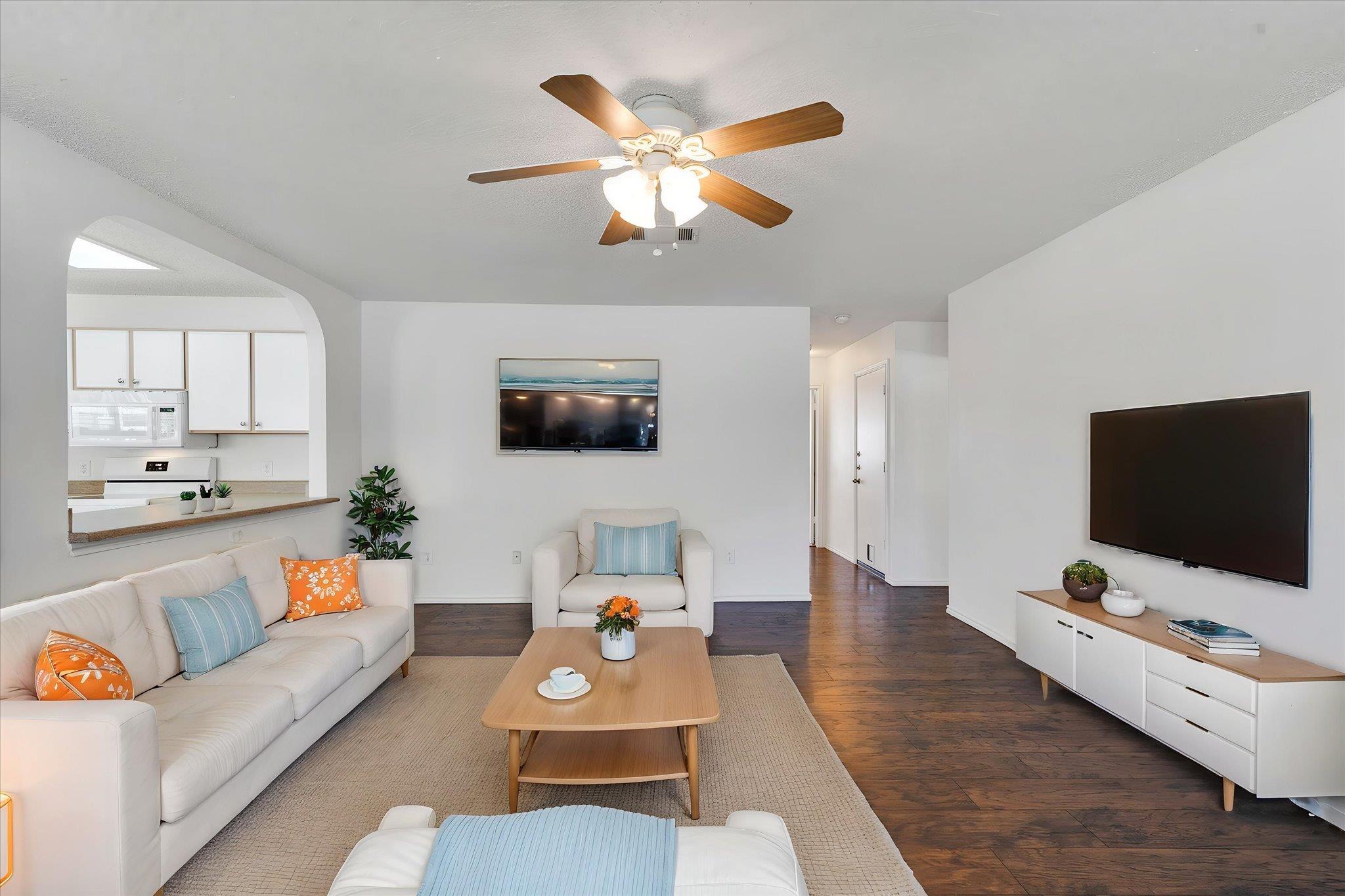 3602 Meadow Park DR — photo 3